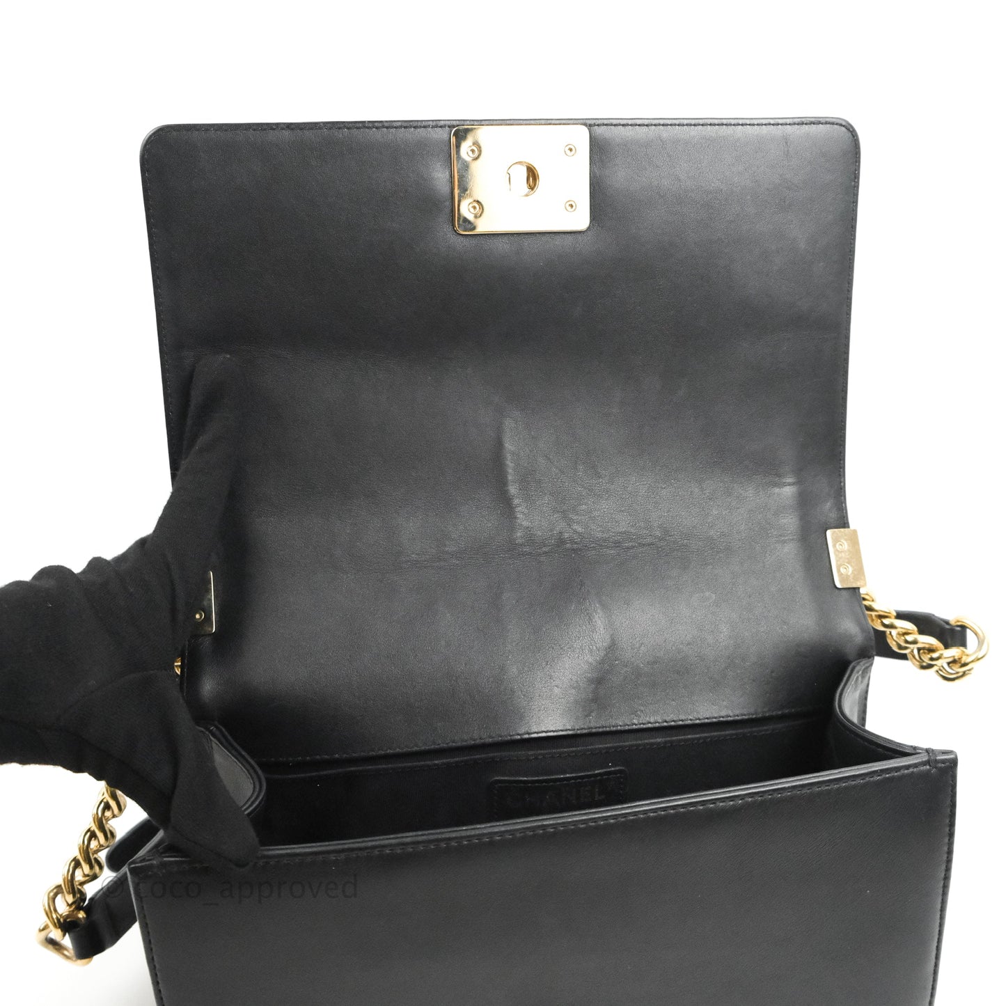 Chanel Chevron Medium Boy Black Calfskin Gold Hardware