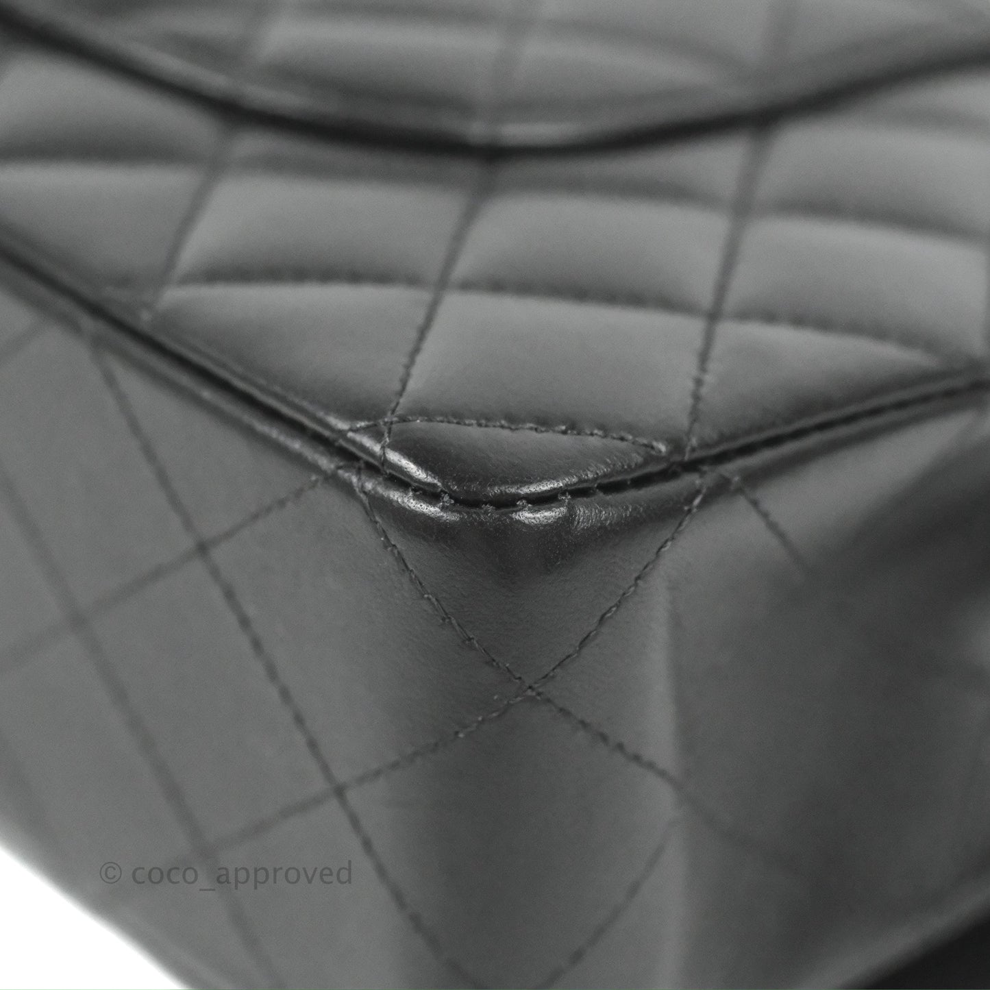 Chanel Classic M/L Medium Flap Black Lambskin Rose Pink-Gold Hardware