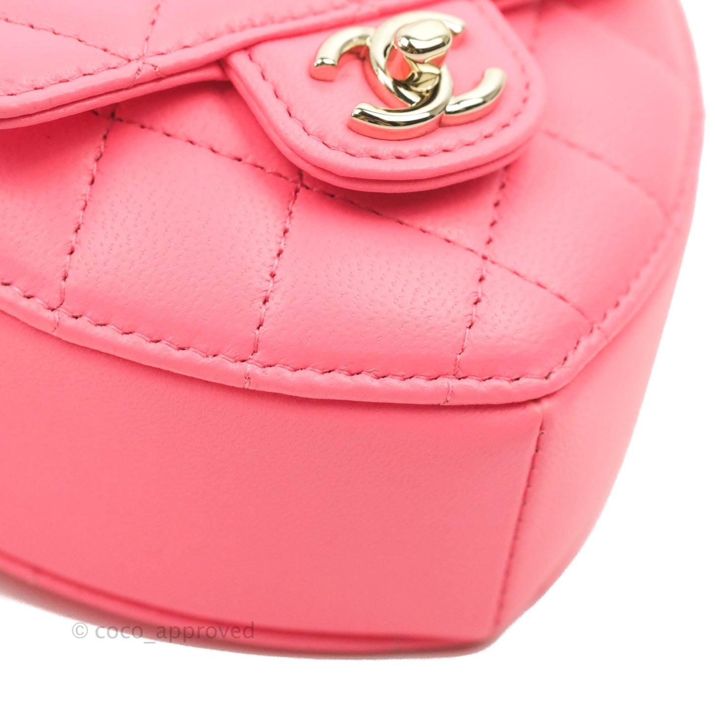 Chanel Mini Heart Belt Bag Pink Lambskin Gold Hardware 22S