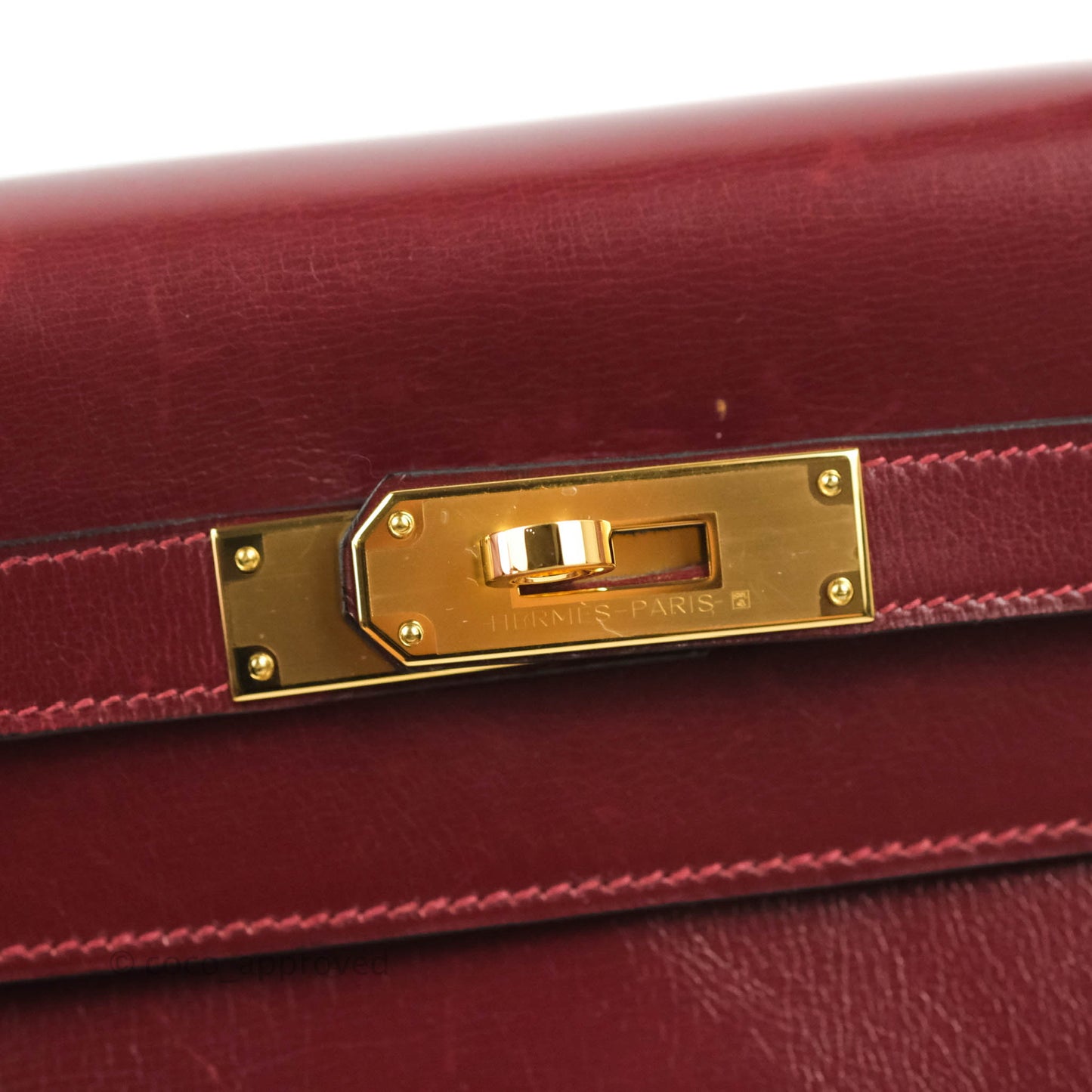 Hermès Vintage Kelly Retourne 32 Dark Red Gold Hardware