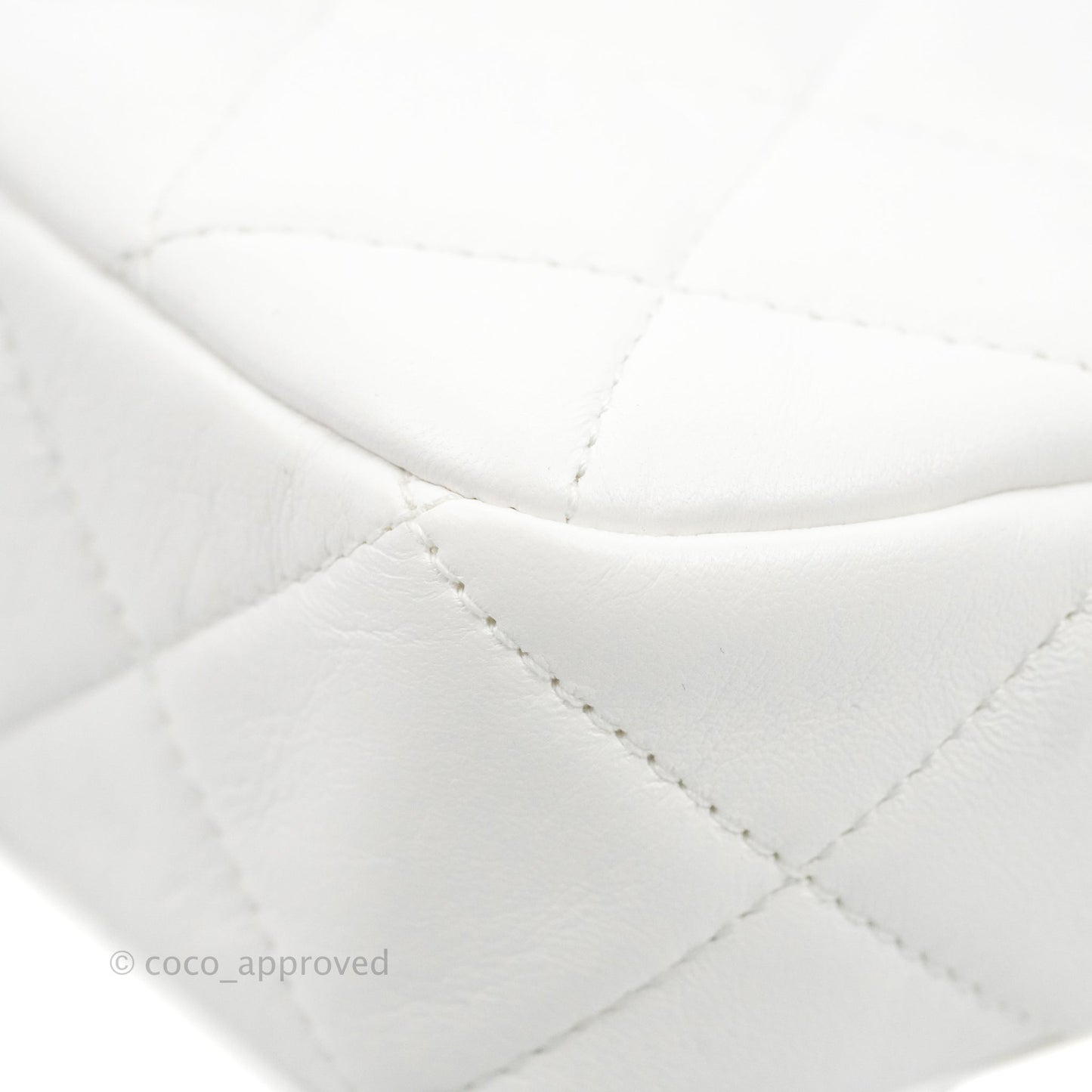 Chanel Small Flap Bag White Lambskin Aged Gold and Lacquered Metal 22S