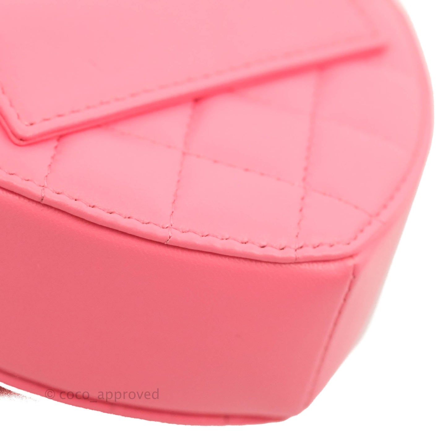 Chanel Mini Heart Belt Bag Pink Lambskin Gold Hardware 22S