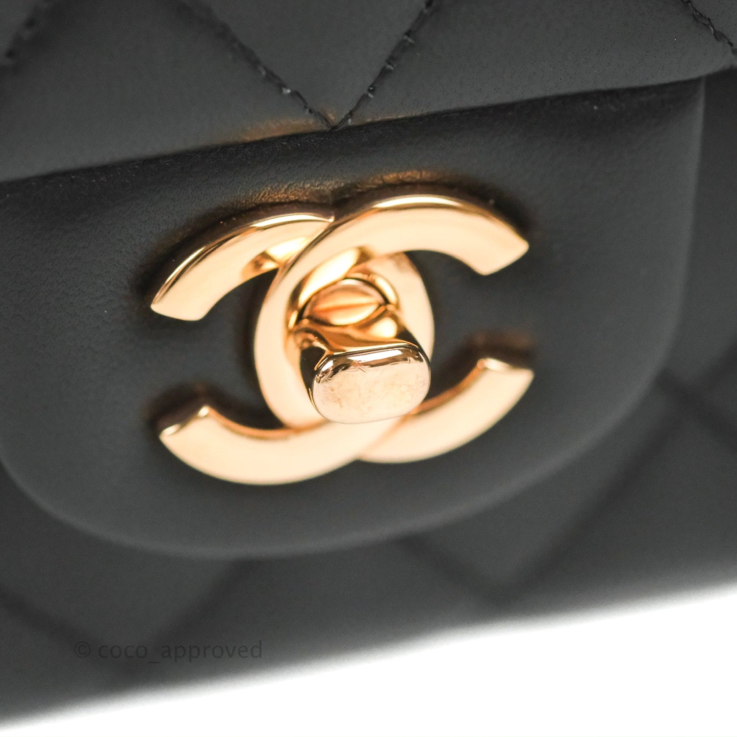 Chanel Classic M/L Medium Flap Black Lambskin Rose Pink-Gold Hardware
