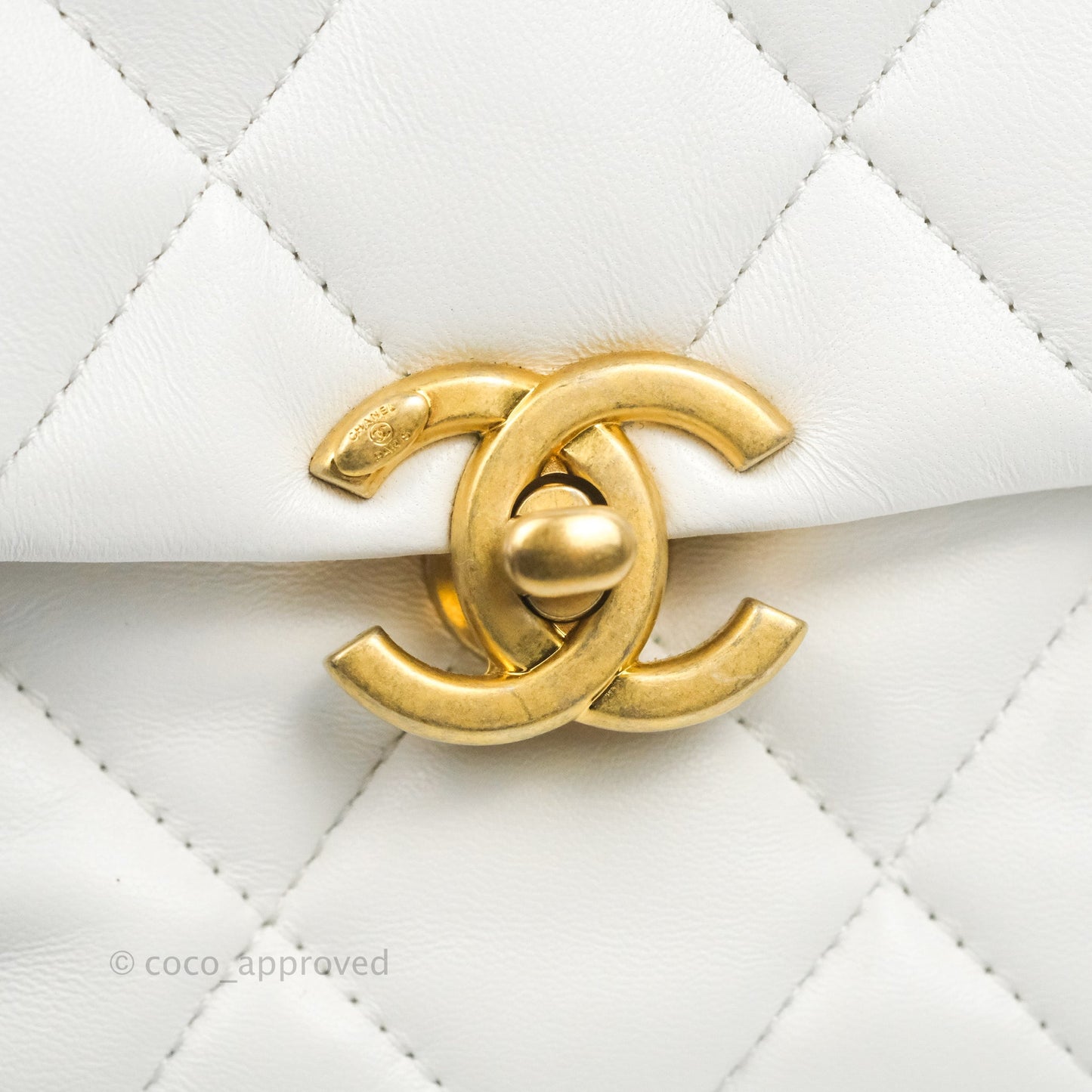 Chanel Small Flap Bag White Lambskin Aged Gold and Lacquered Metal 22S