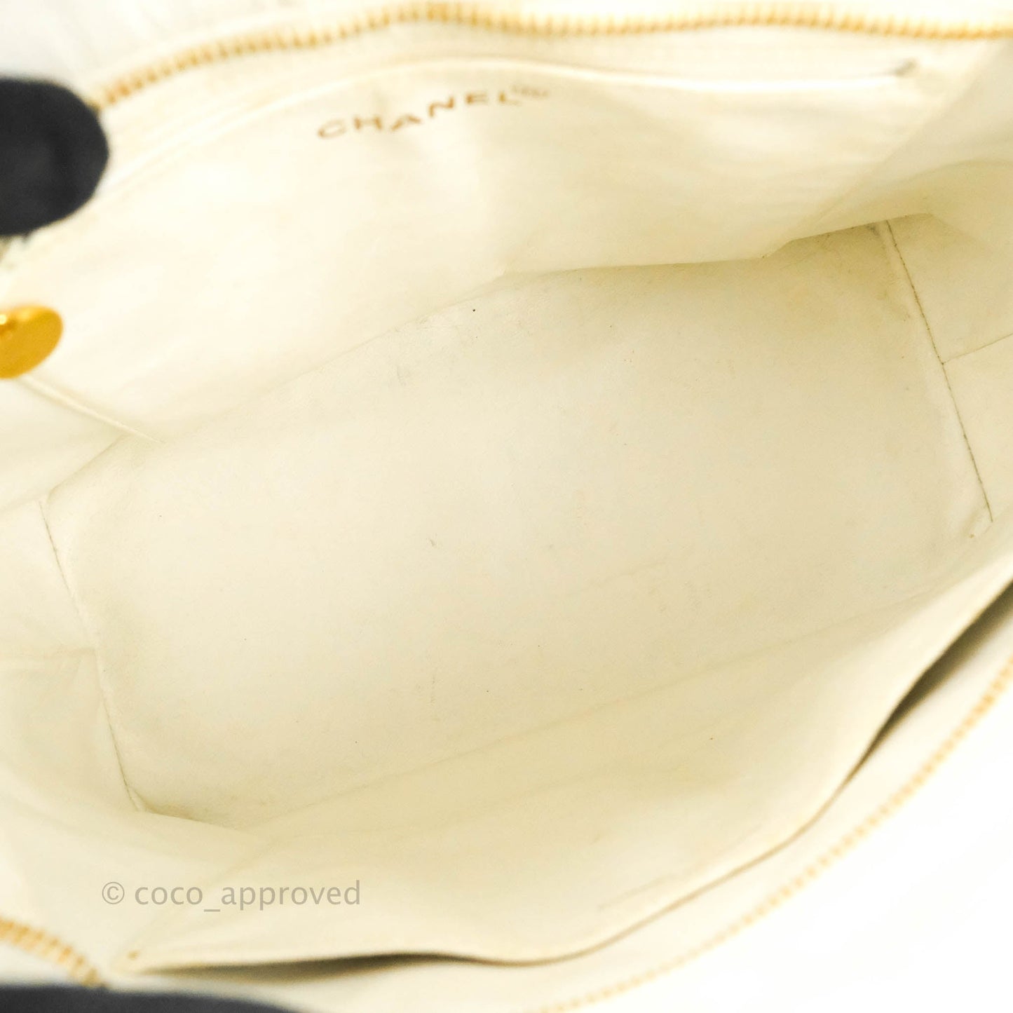 Chanel Vintage Medallion CC White Caviar Tote Bag Gold Hardware