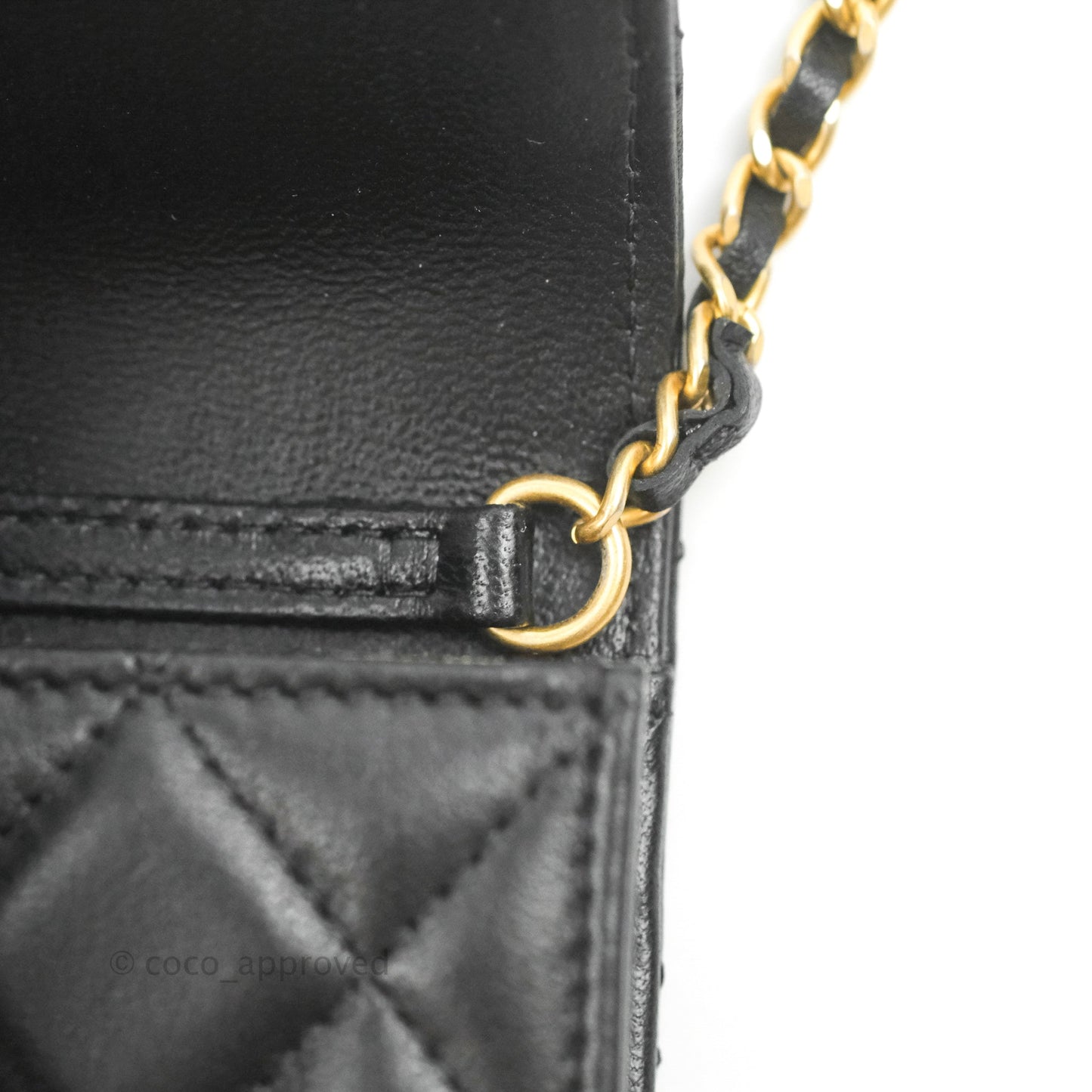 Chanel Pearl Crush Card Holder Black Lambskin Aged Gold Hardware