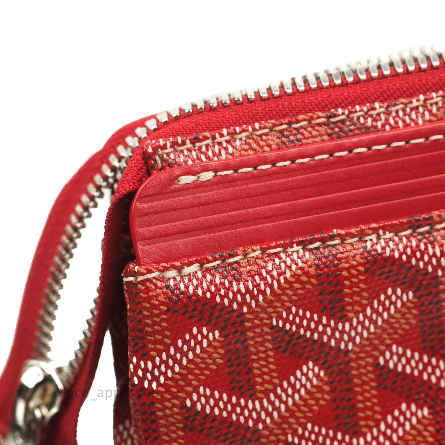 Goyard Goyardine Miroir Toiletry Bag PM Red