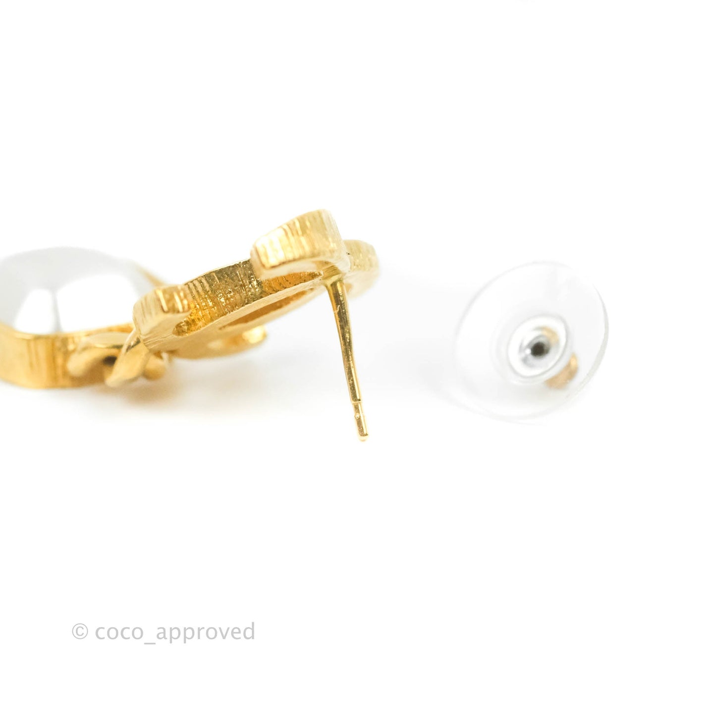 Chanel CC Drop Pearl Earrings Gold Tone 20K