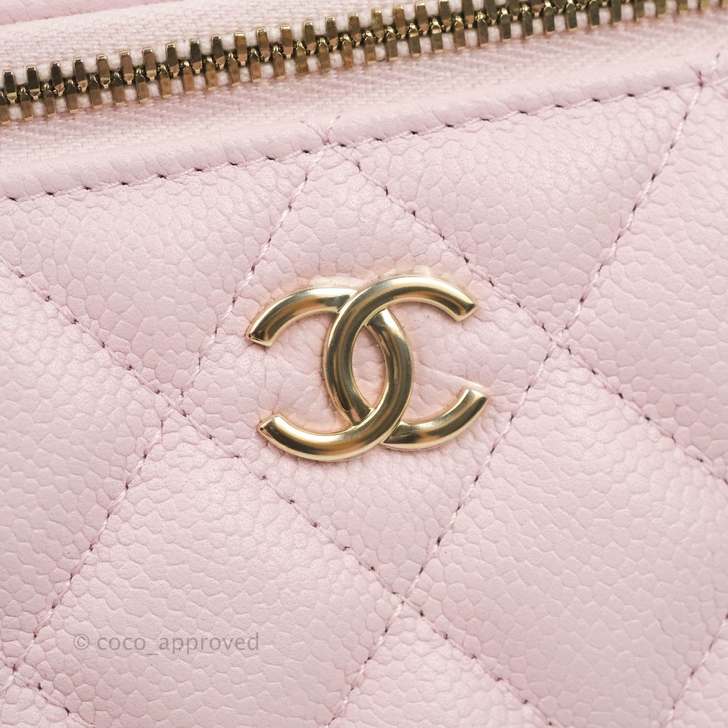 Chanel Vanity with CC Chain Light Pink Caviar Gold Hardware