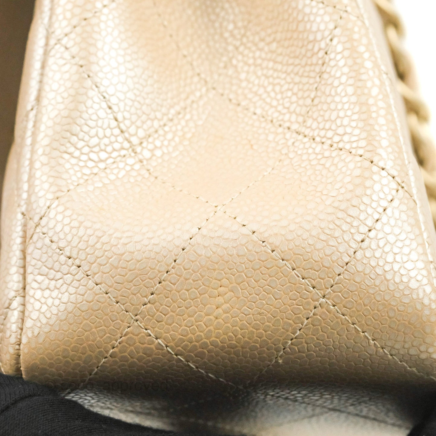 Chanel Jumbo Double Flap Iridescent Pearly Caviar Gold Hardware⁣⁣