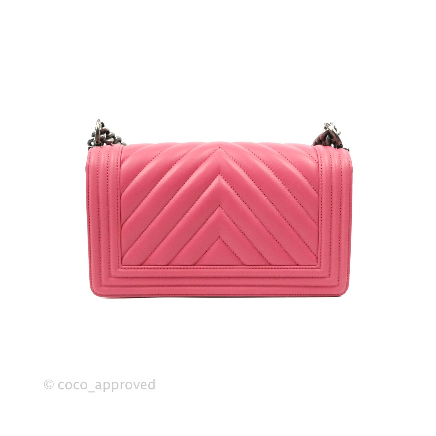 Chanel Medium Boy Chevron Pink Calfskin Ruthenium Hardware