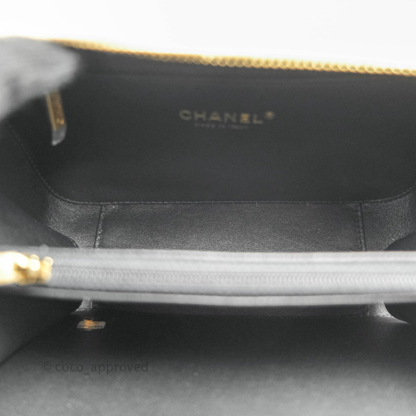Chanel Quilted Medium CC Filigree Vanity Case Beige Caviar Gold Hardware