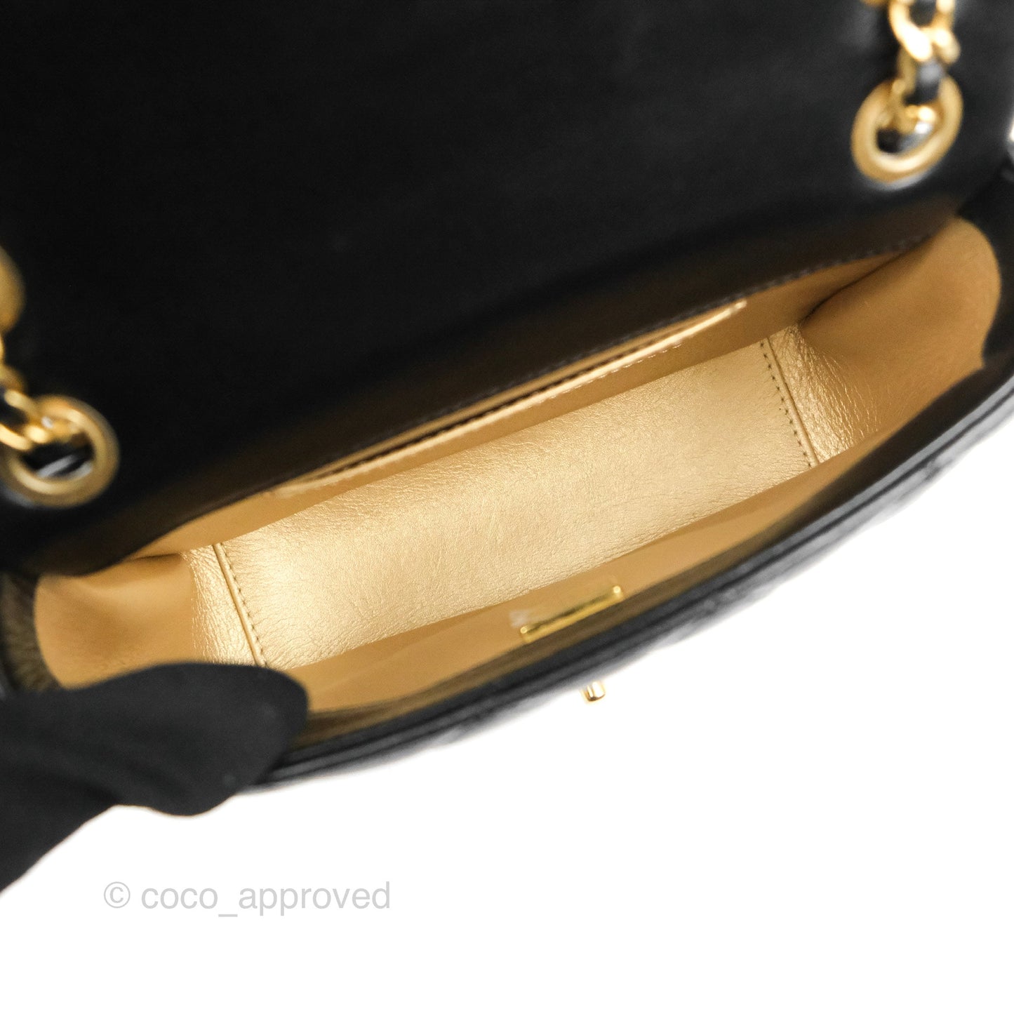 Chanel Flap Chain Bag Black Shiny Calfskin Aged Gold Hardware
