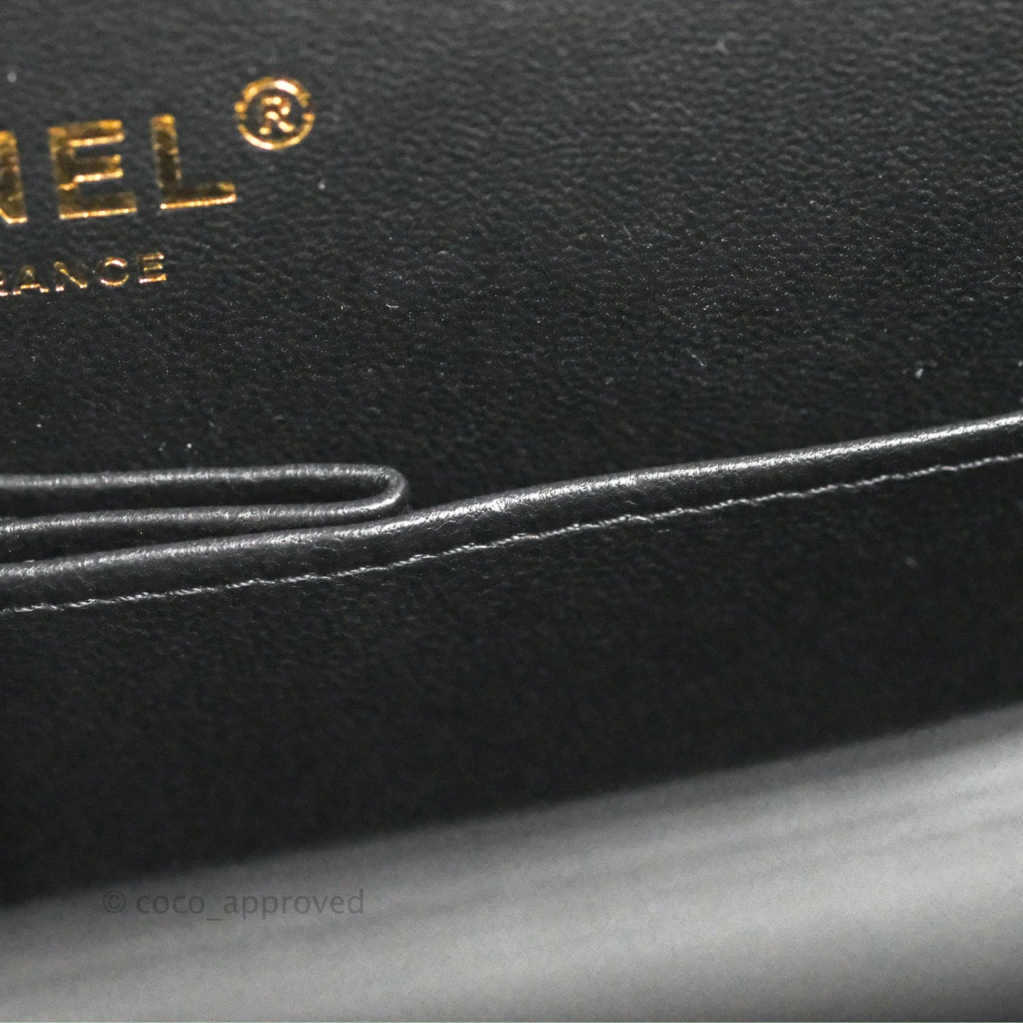 Chanel Classic M/L Medium Flap Black Lambskin Rose Pink-Gold Hardware