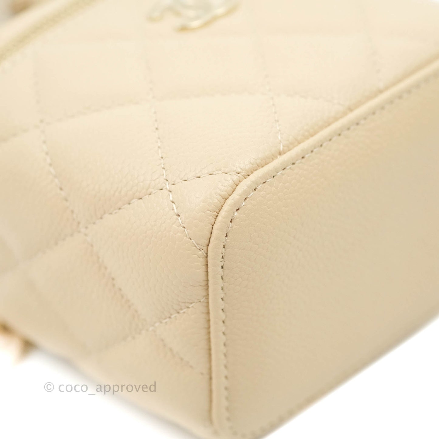 Chanel Classic Mini Vanity With CC Chain Light Beige Caviar Gold Hardware