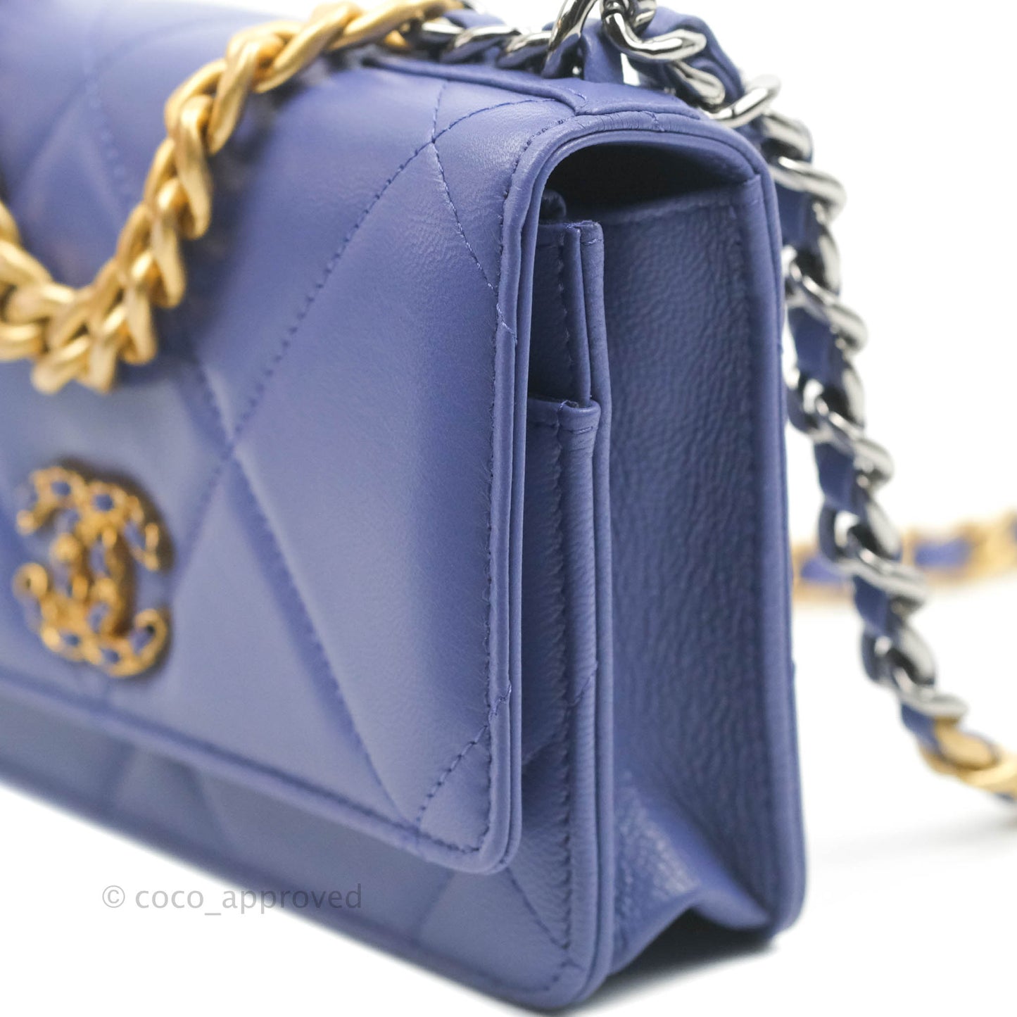 Chanel 19 Wallet on Chain WOC Very Peri Mixed Hardware