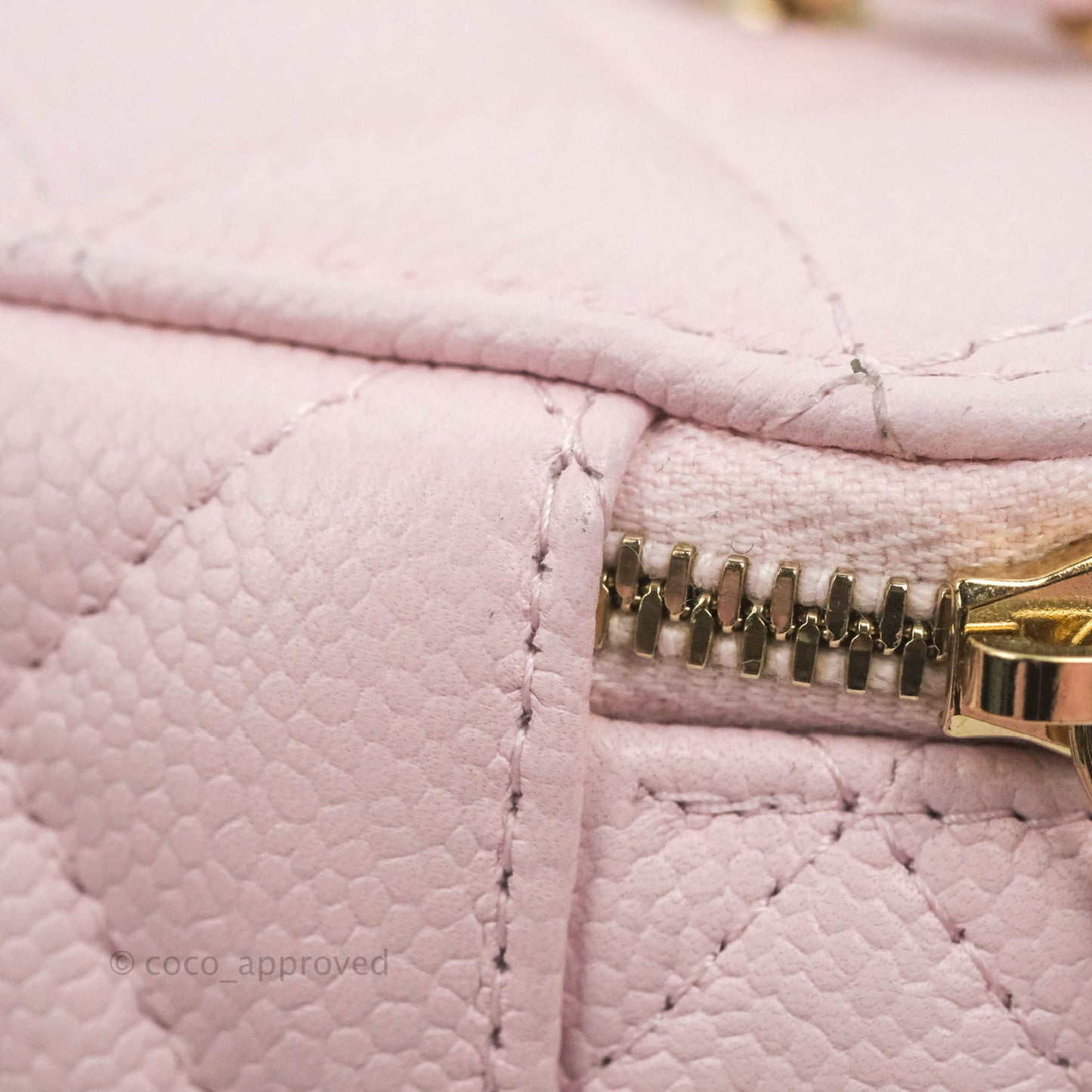 Chanel Vanity with CC Chain Light Pink Caviar Gold Hardware