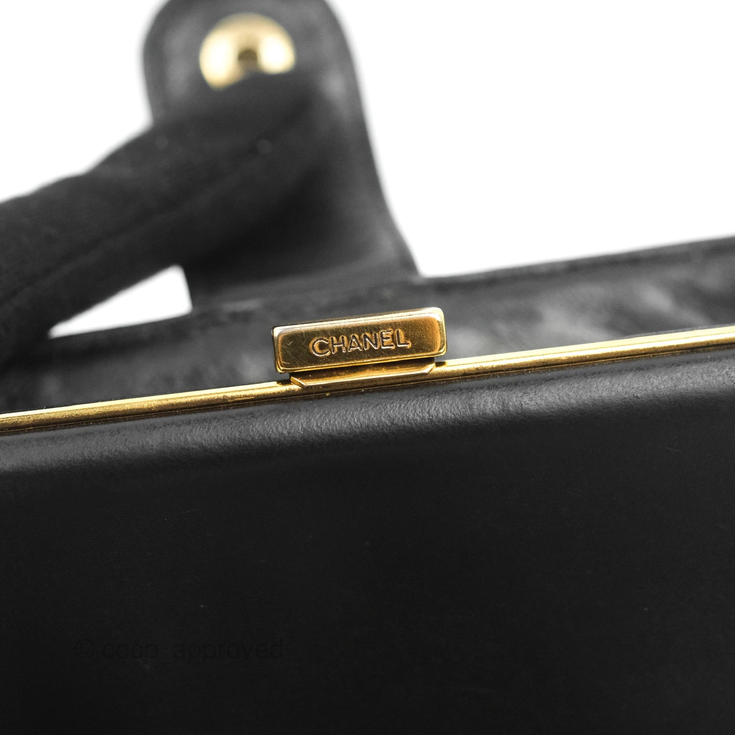 Chanel Vintage CC Wallet Black Caviar Gold Hardware