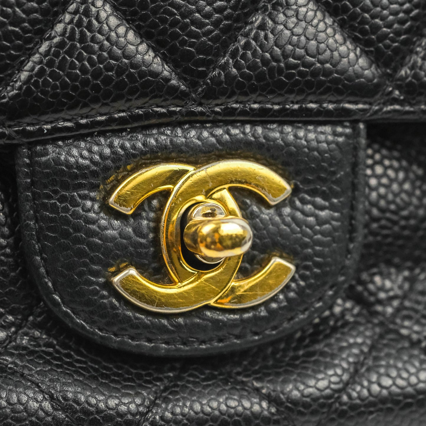 Chanel Classic M/L Medium Flap Quilted Black Caviar Gold Hardware