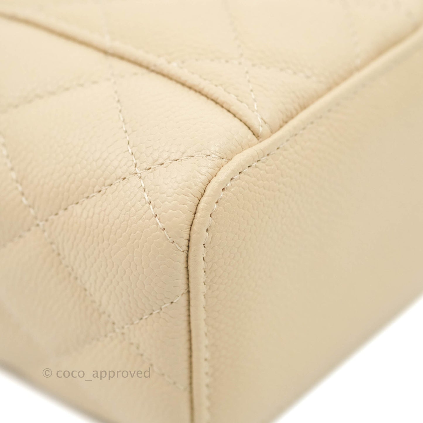 Chanel Classic Mini Vanity With CC Chain Light Beige Caviar Gold Hardware