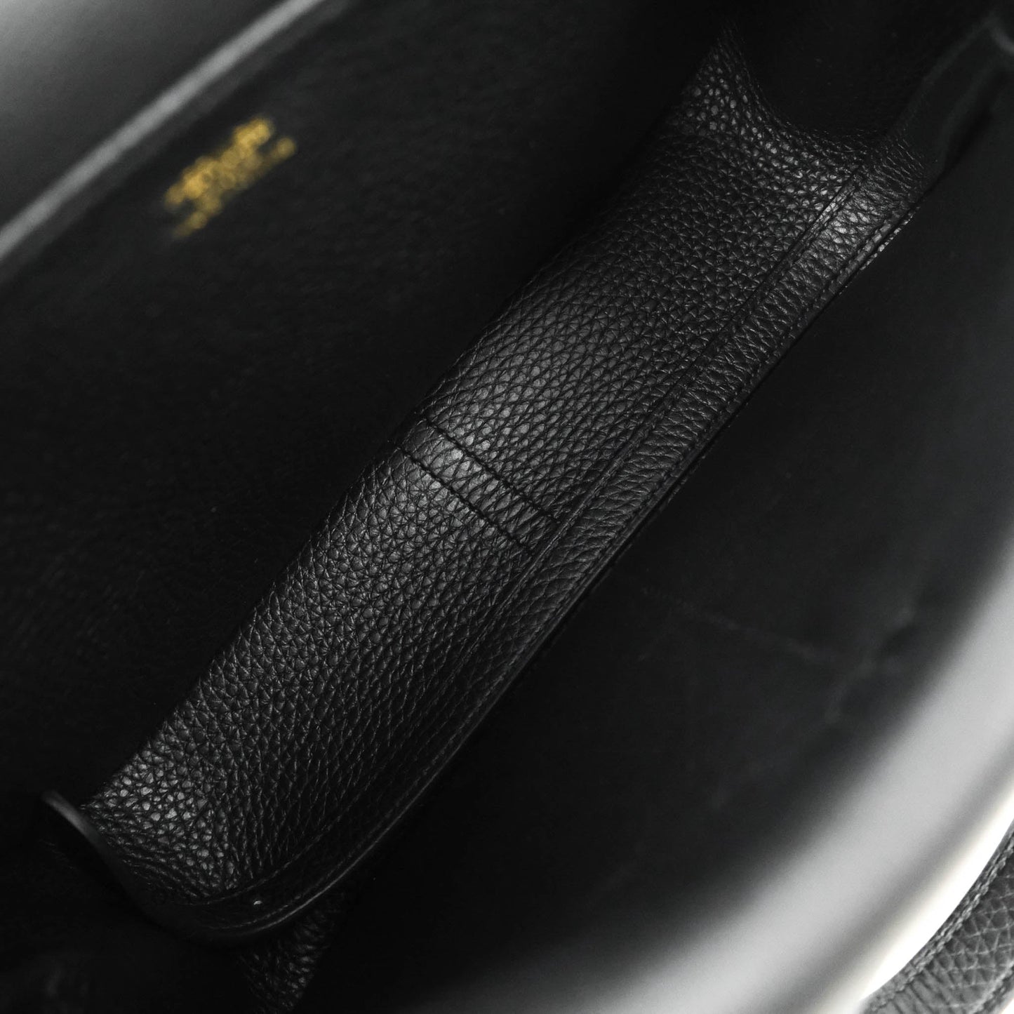 Hermès Halzan 25 Black Gold Hardware With Twilly