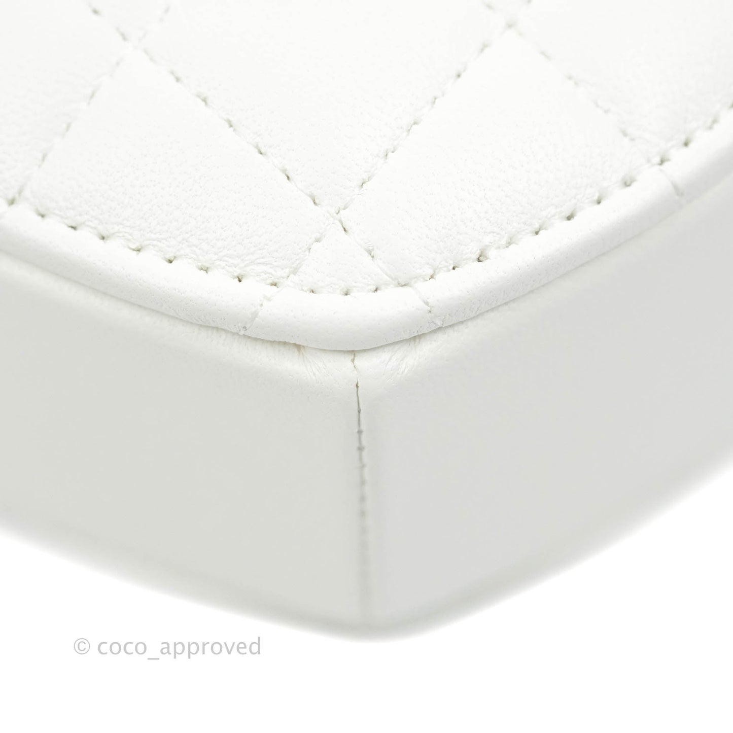 Chanel Small Heart Bag White Lambskin Gold Hardware 22S