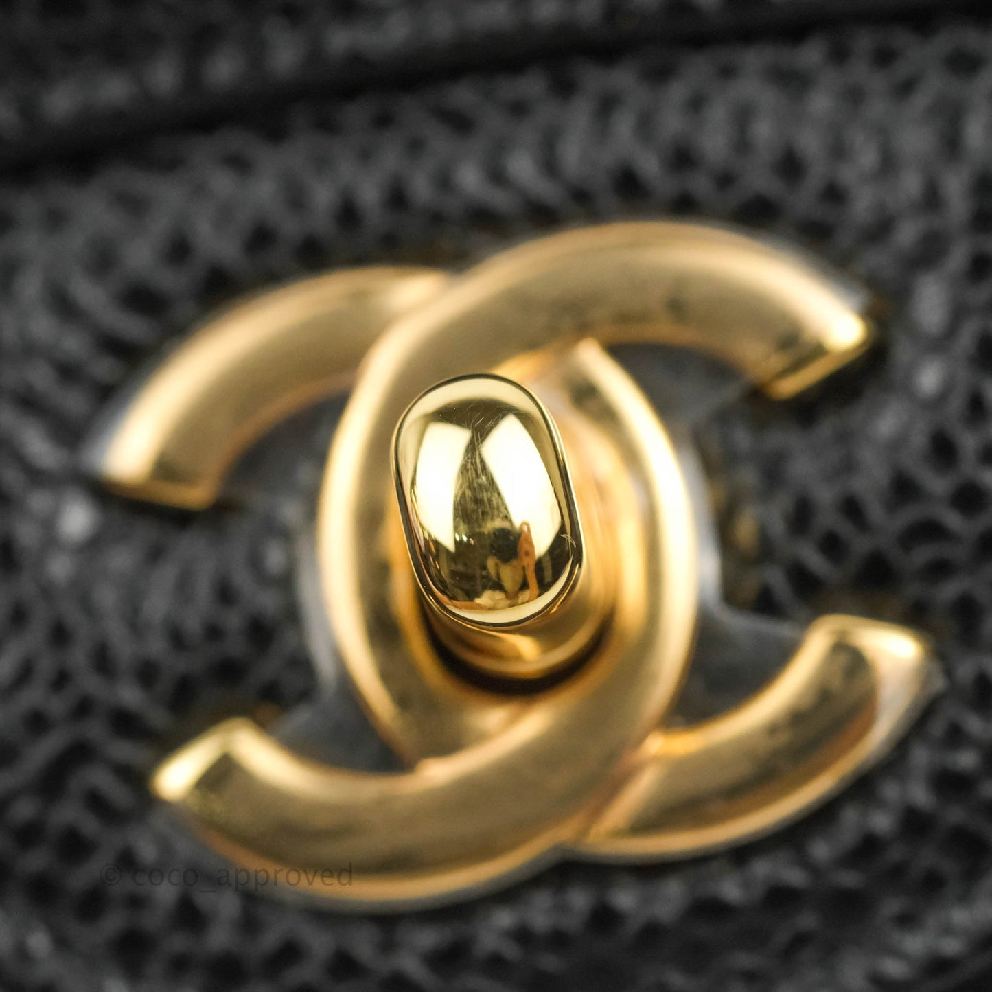 Chanel Medium Classic Quilted Flap Black Caviar Gold Hardware