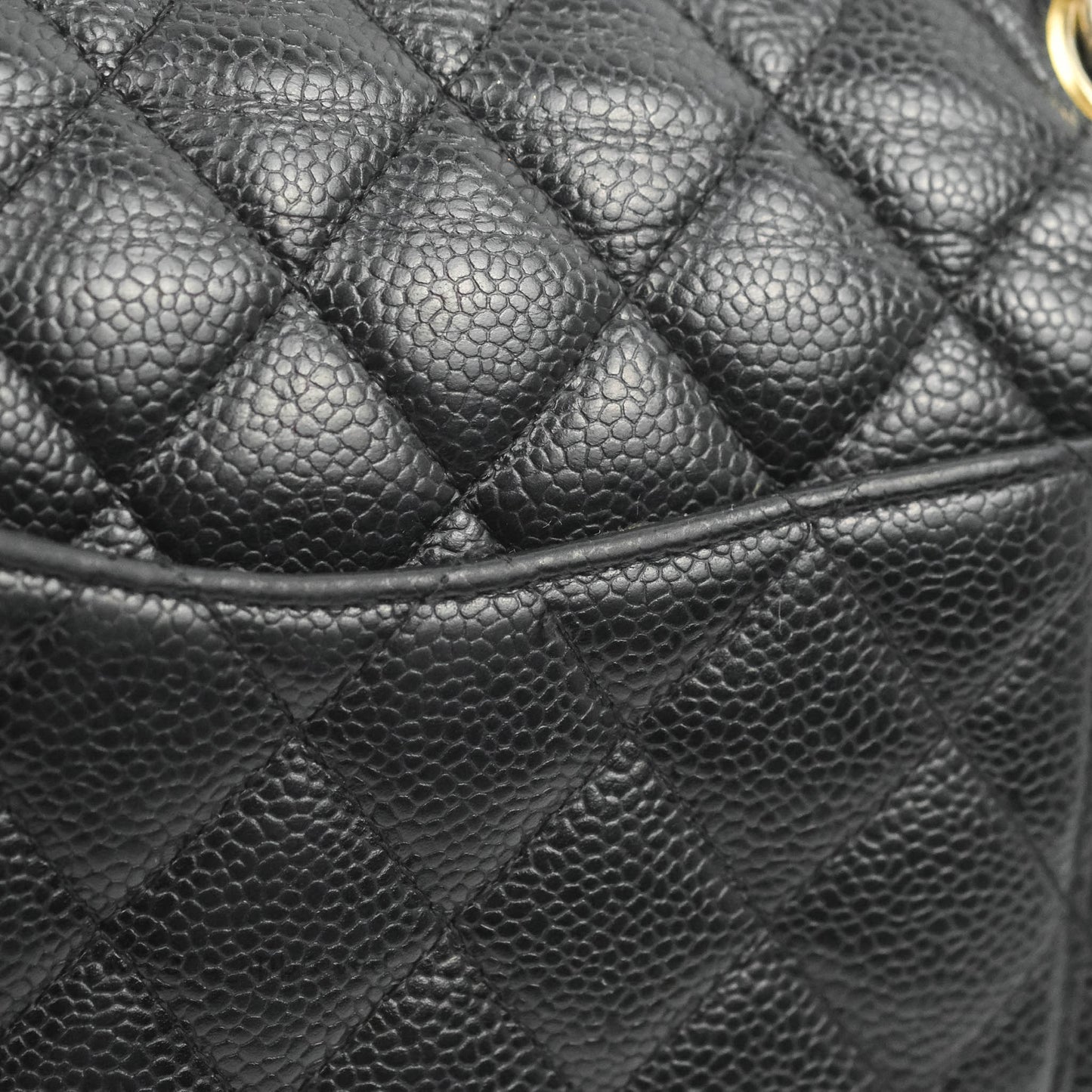 Chanel Classic M/L Medium Flap Quilted Black Caviar Gold Hardware