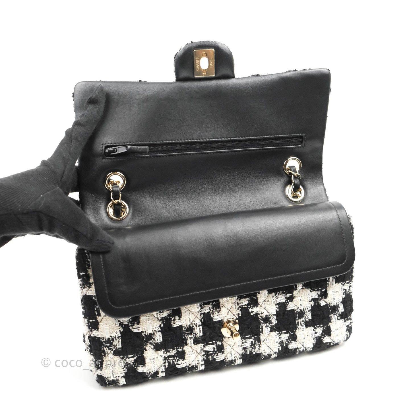 Chanel Quilted M/L Medium Double Flap Black White Houndstooth Tweed Gold Hardware