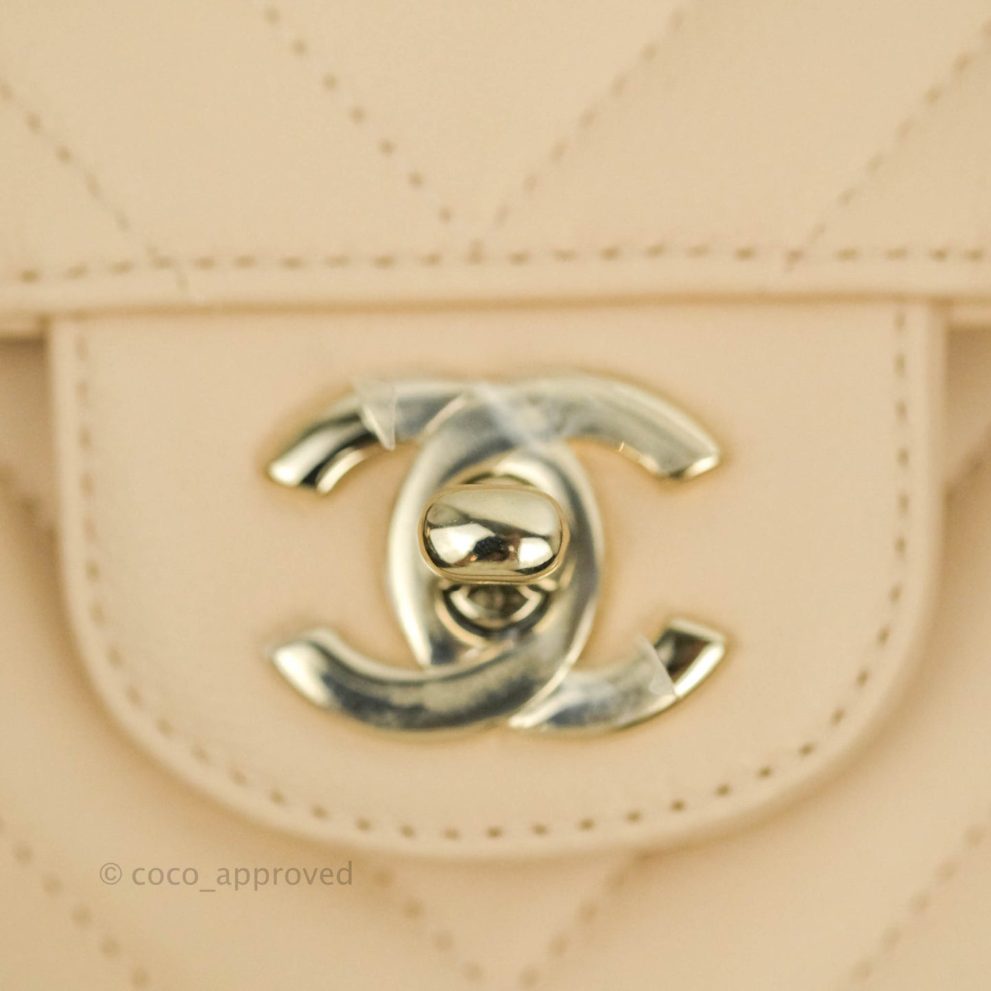 Chanel Classic S/M Small Double Flap Chevron Beige Caviar Gold Hardware