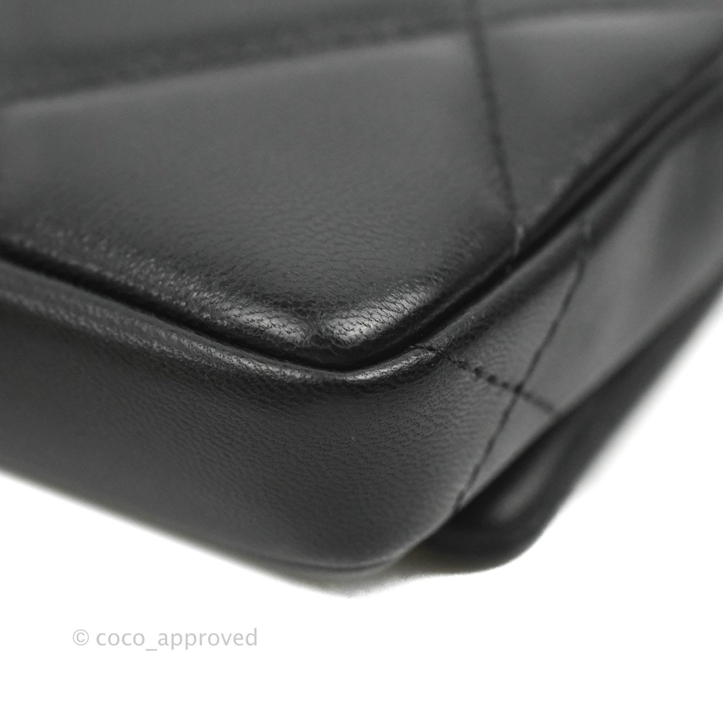 Chanel 19 Belt Bag Black Mixed Hardware