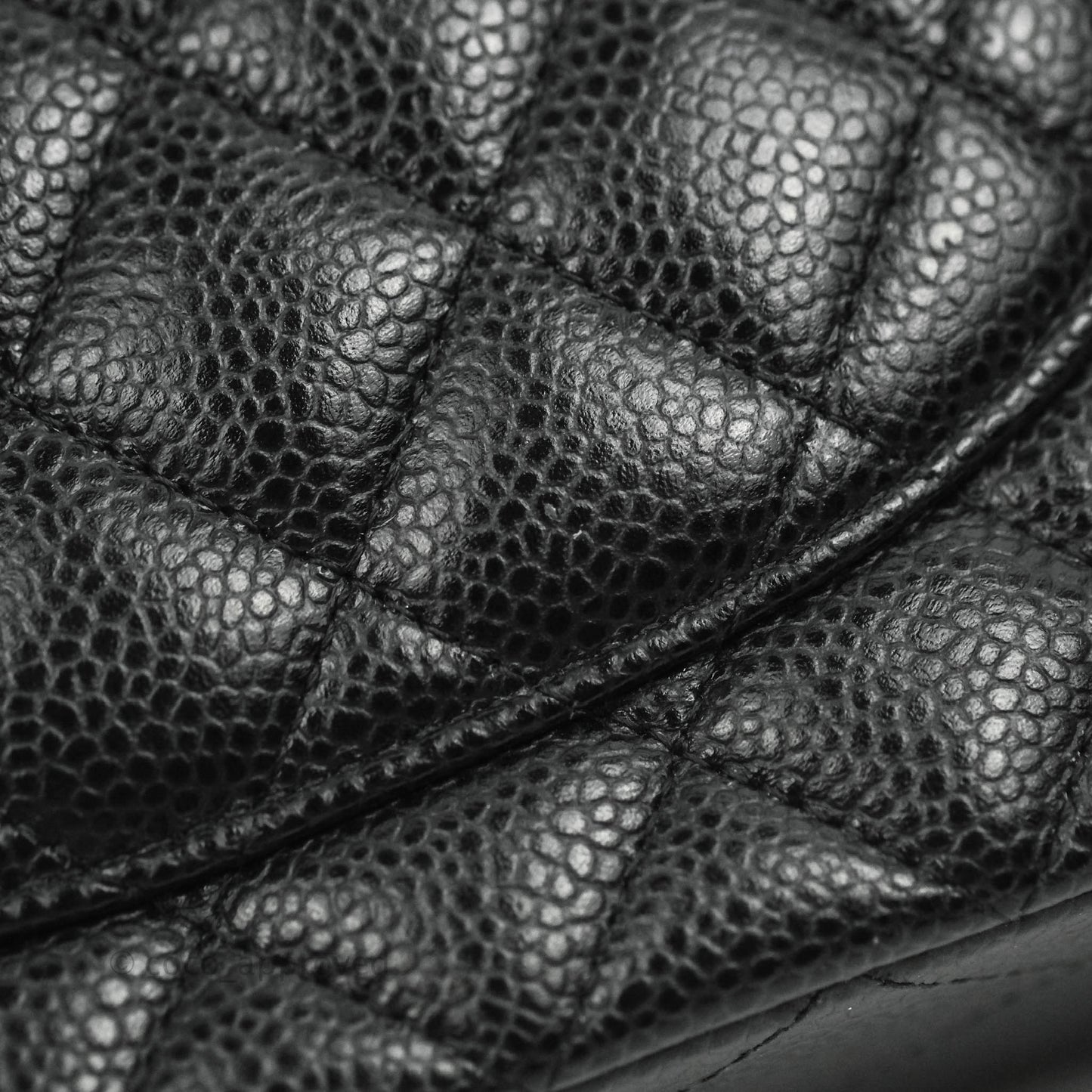 Chanel Classic Double Flap M/L Black Caviar Silver Hardware
