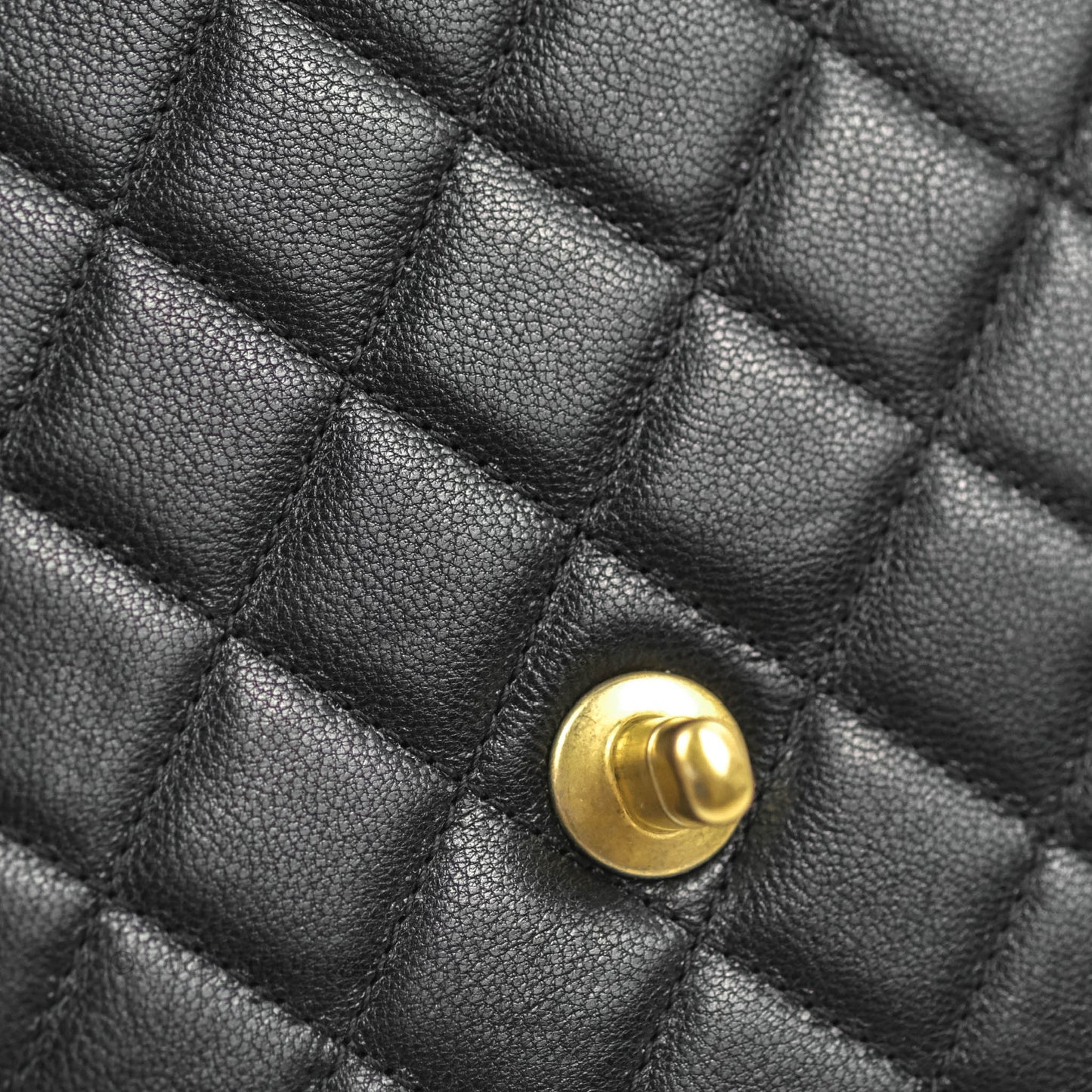 Chanel Quilted Chic Pearls Flap Black Goatskin Aged Gold Hardware