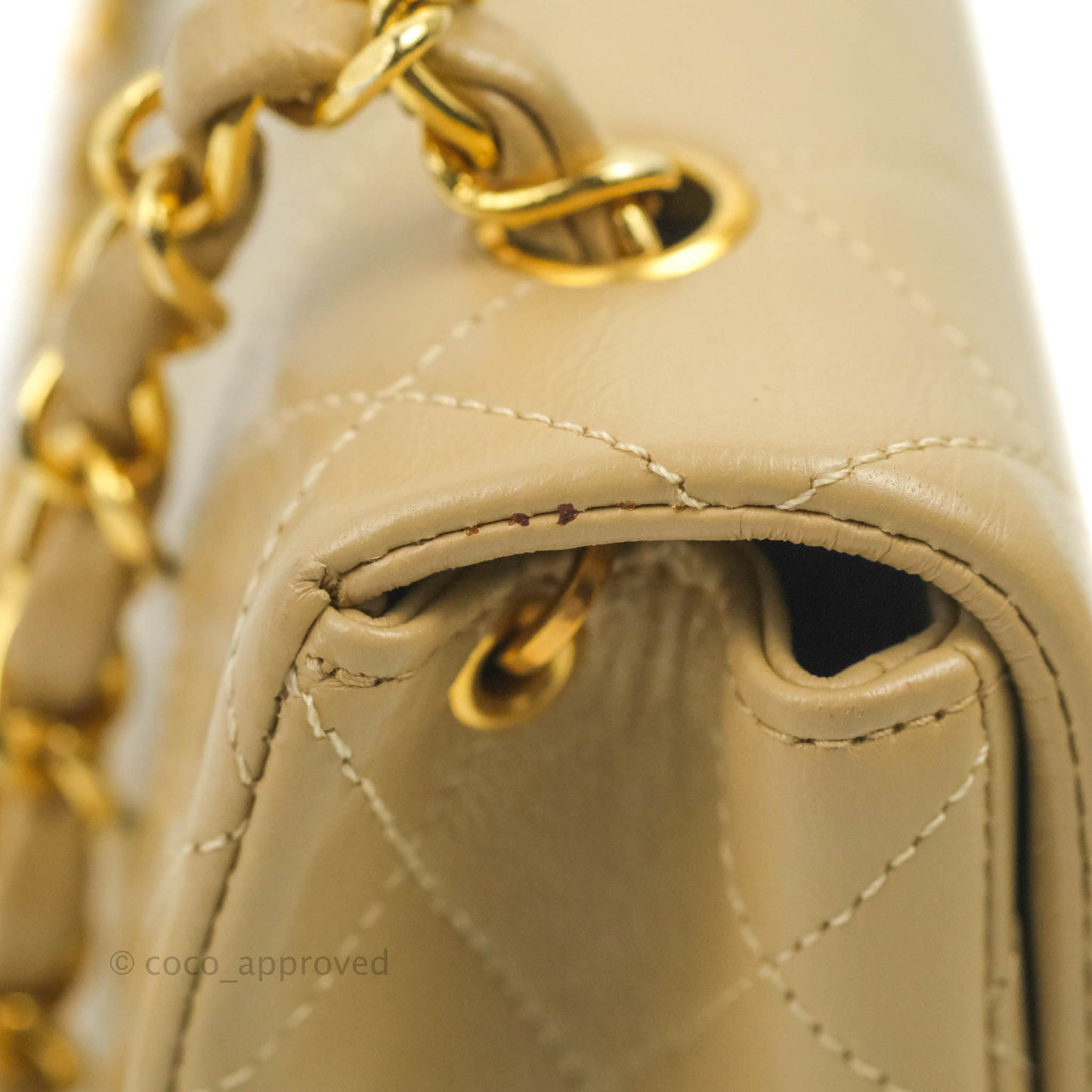 Chanel Vintage Small Single Full Flap Bag Beige Lambskin 24K Gold Hardware