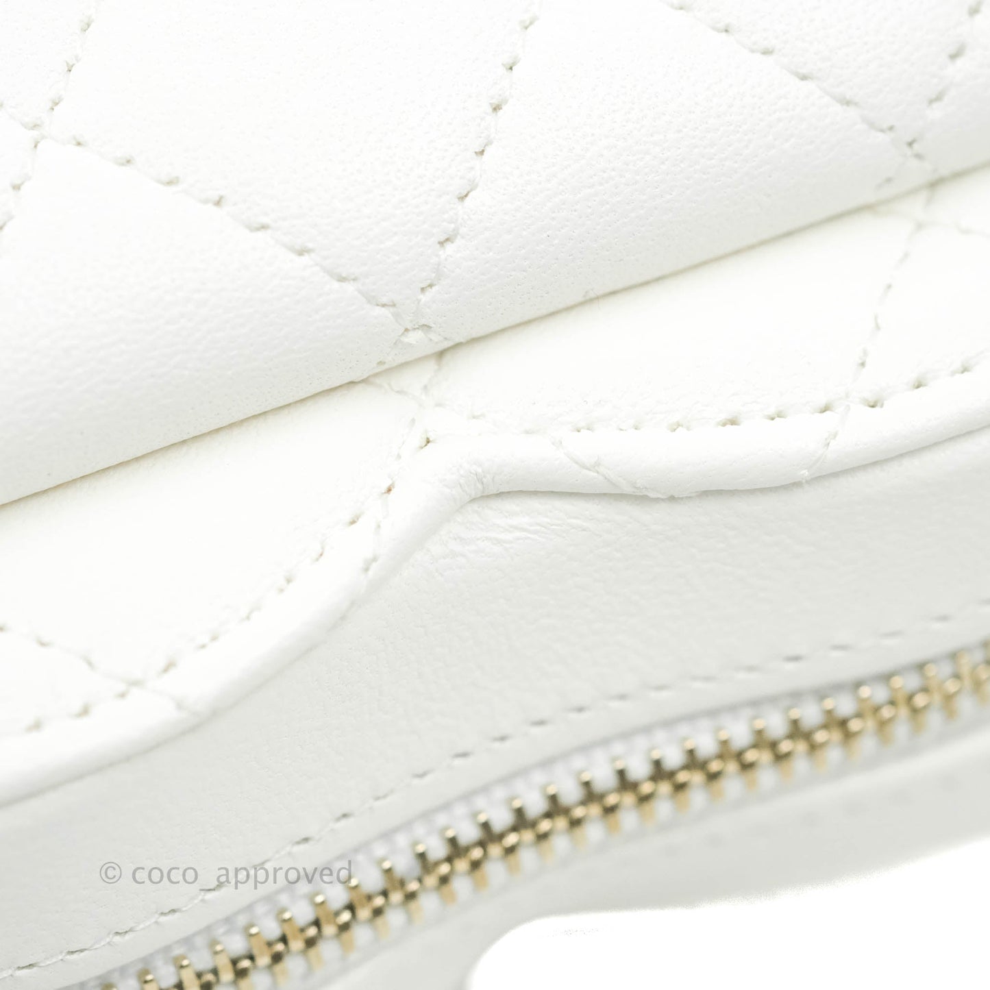Chanel Small Heart Bag White Lambskin Gold Hardware 22S