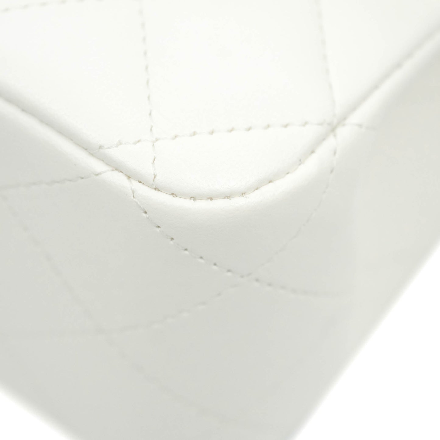 Chanel Quilted M/L Medium Double Flap White Lambskin Gold Hardware 21S