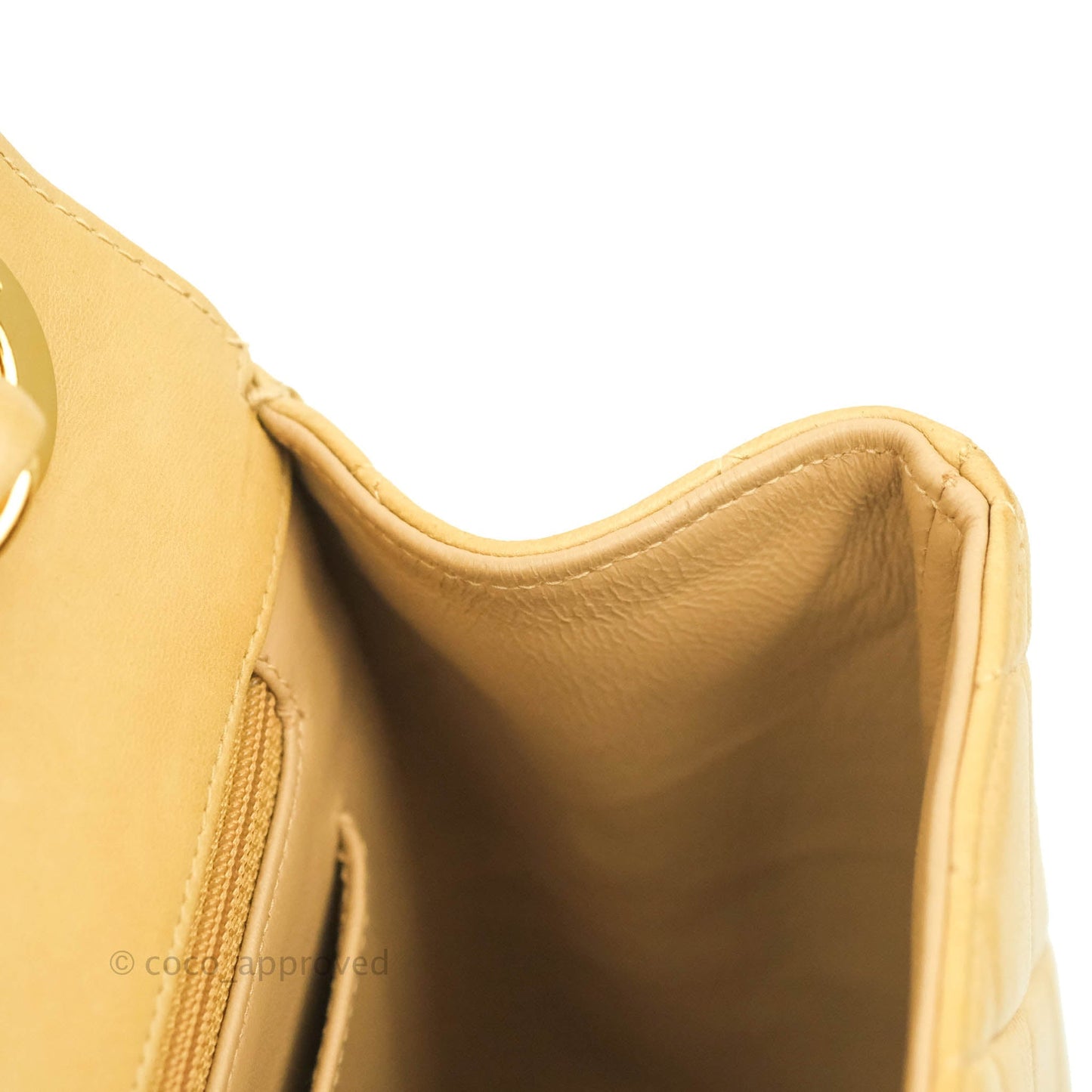 Chanel Classic Vintage Jumbo Single Flap Beige Lambskin Gold Hardware