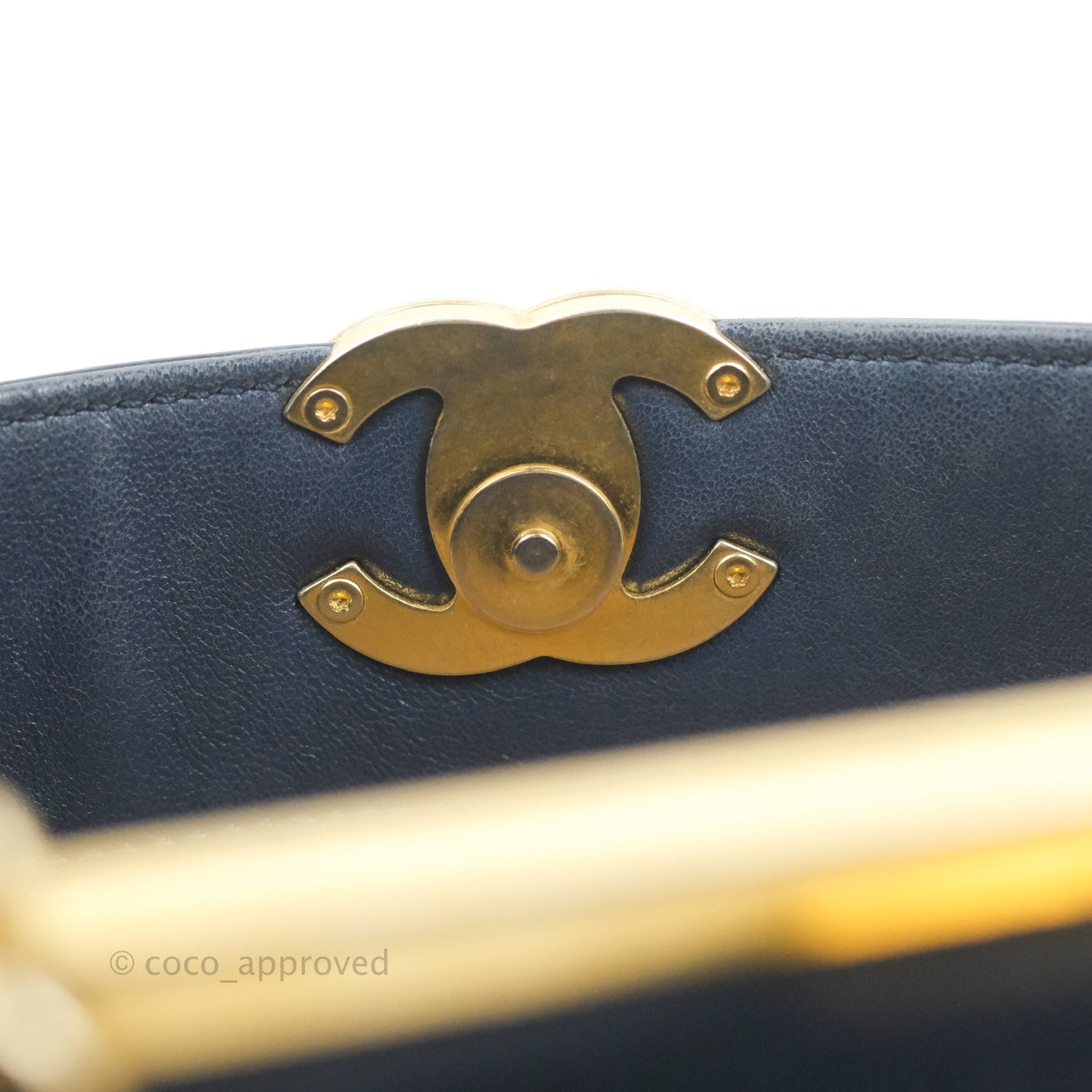 Chanel Flat Quilted Coco Luxe Large Shopping Bag Navy Aged Gold Hardware 18P