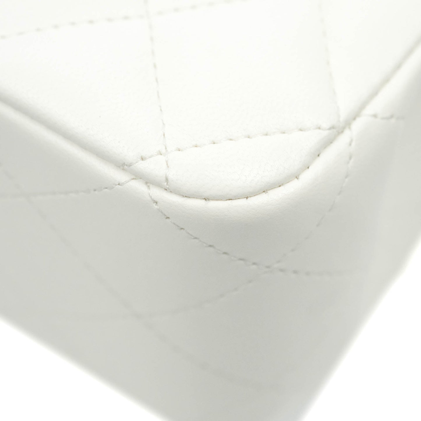 Chanel Quilted M/L Medium Double Flap White Lambskin Gold Hardware 21S