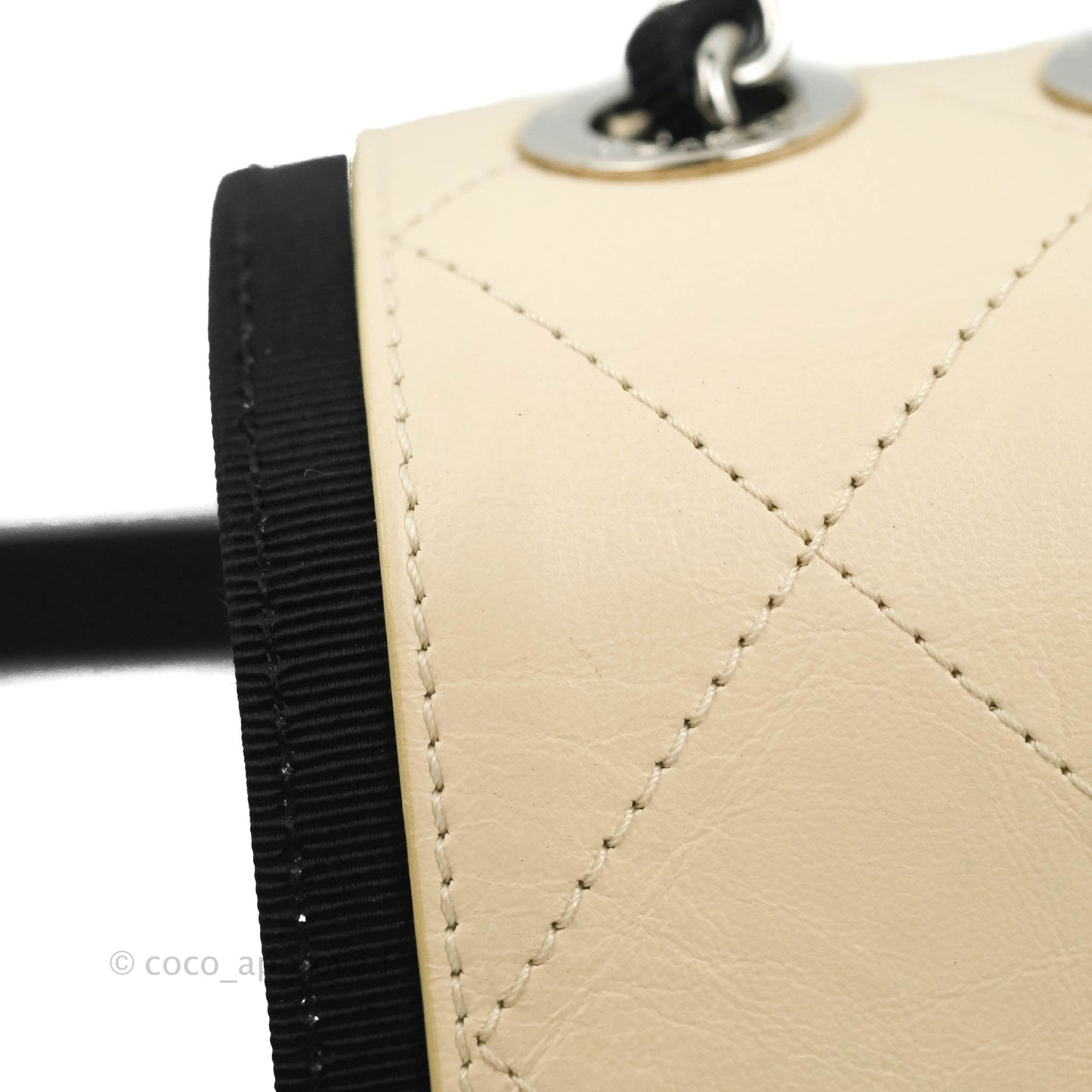 Chanel Flat Quilted Flap Bag Light Beige Grosgrain Ribbon Crumpled Calfskin Silver Hardware 18S