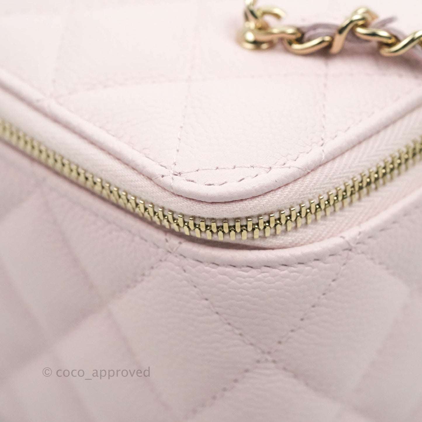 Chanel Vanity with CC Chain Light Pink Caviar Gold Hardware