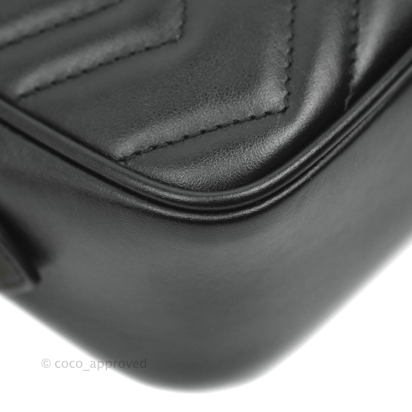 Gucci Mini Matelasse GG Marmont Camera Bag Black Calfskin Gold Hardware