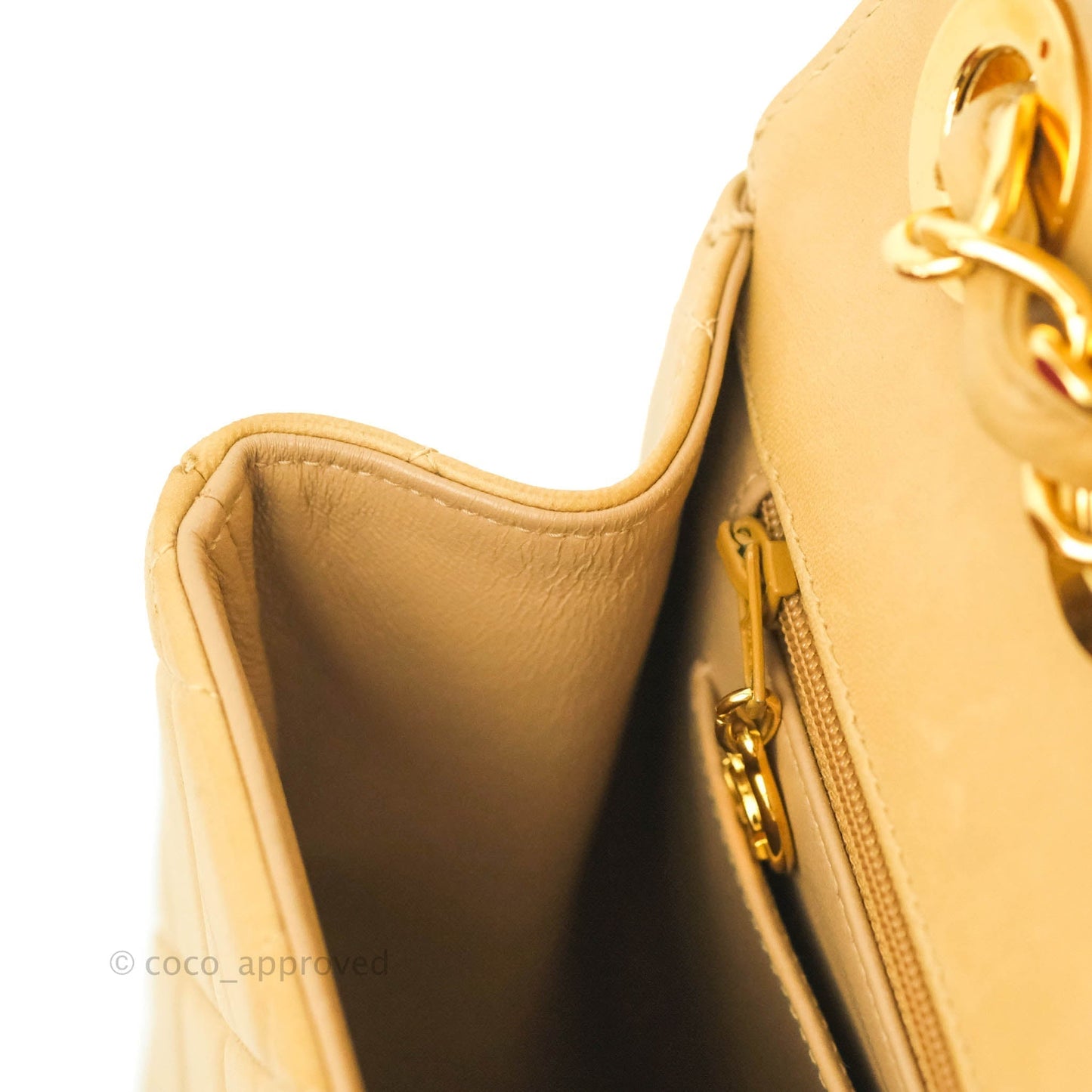 Chanel Classic Vintage Jumbo Single Flap Beige Lambskin Gold Hardware