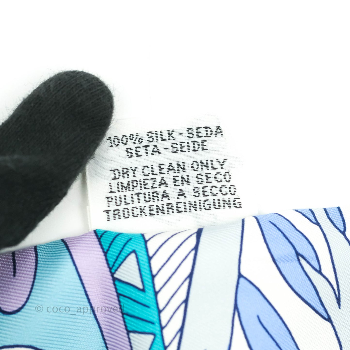 Hermès "Le Jardin de la Maharani" Silk Twilly