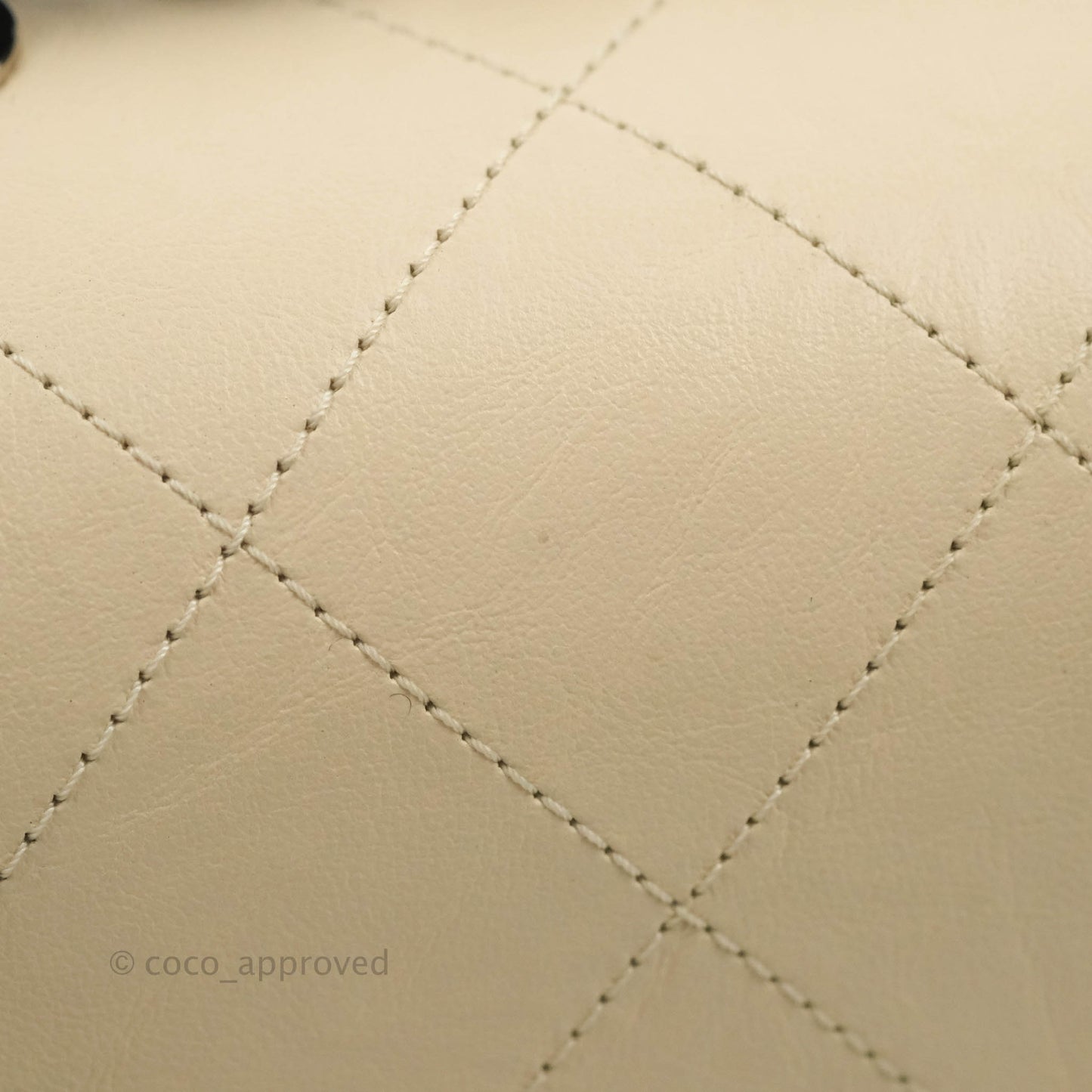 Chanel Flat Quilted Flap Bag Light Beige Grosgrain Ribbon Crumpled Calfskin Silver Hardware 18S