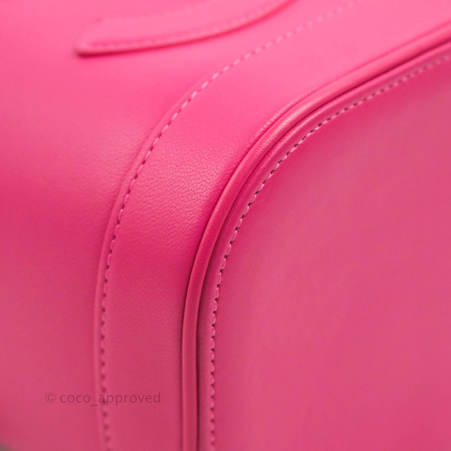 Chanel CC Mania Vanity Case Pink Lambskin Gold Hardware