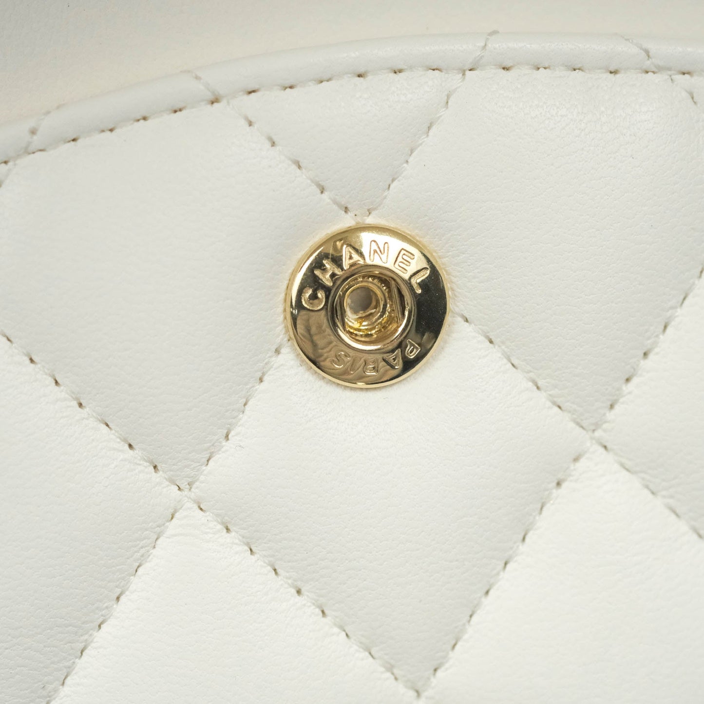 Chanel Quilted M/L Medium Double Flap White Lambskin Gold Hardware 21S