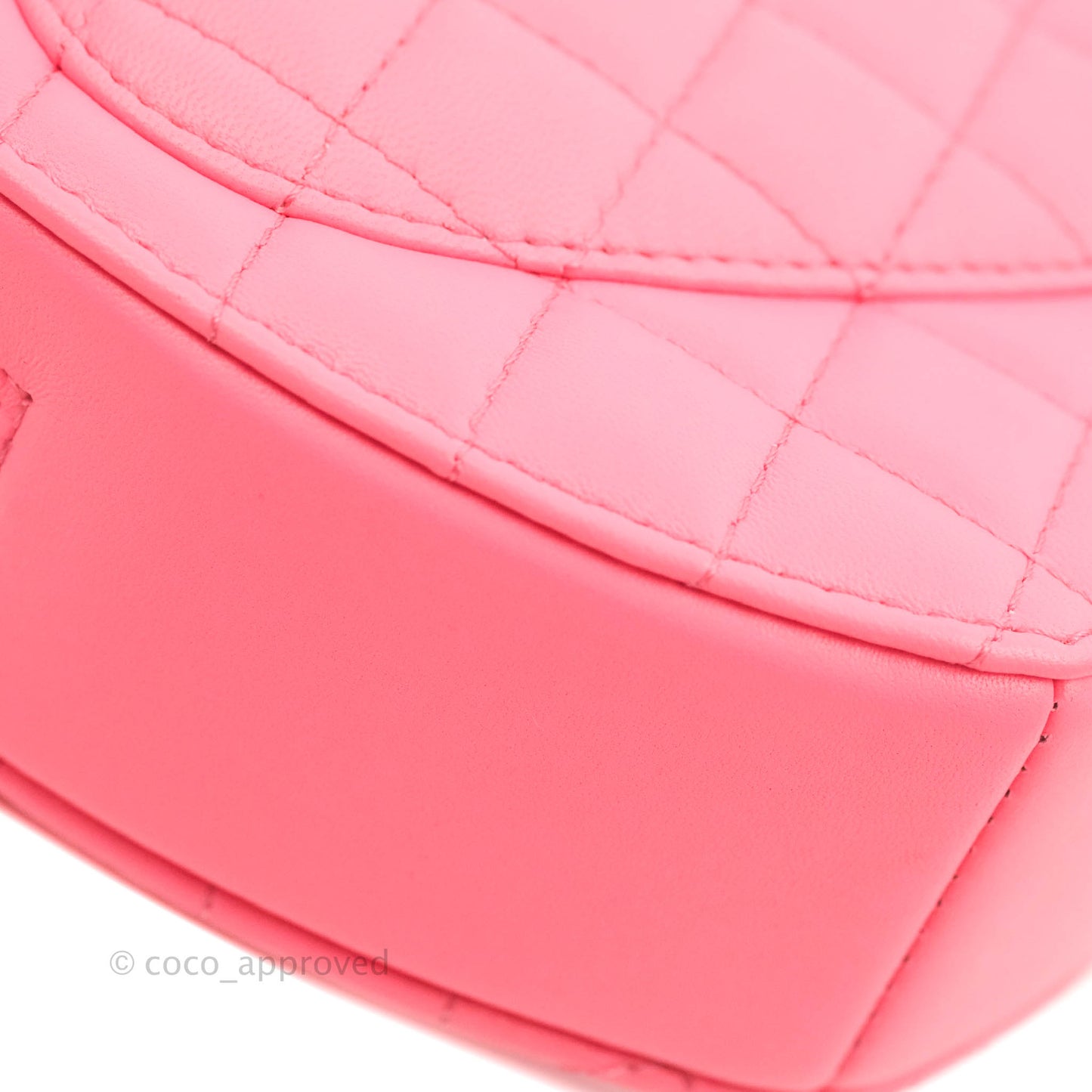 Chanel Large Heart Bag Pink Lambskin Gold Hardware 22S