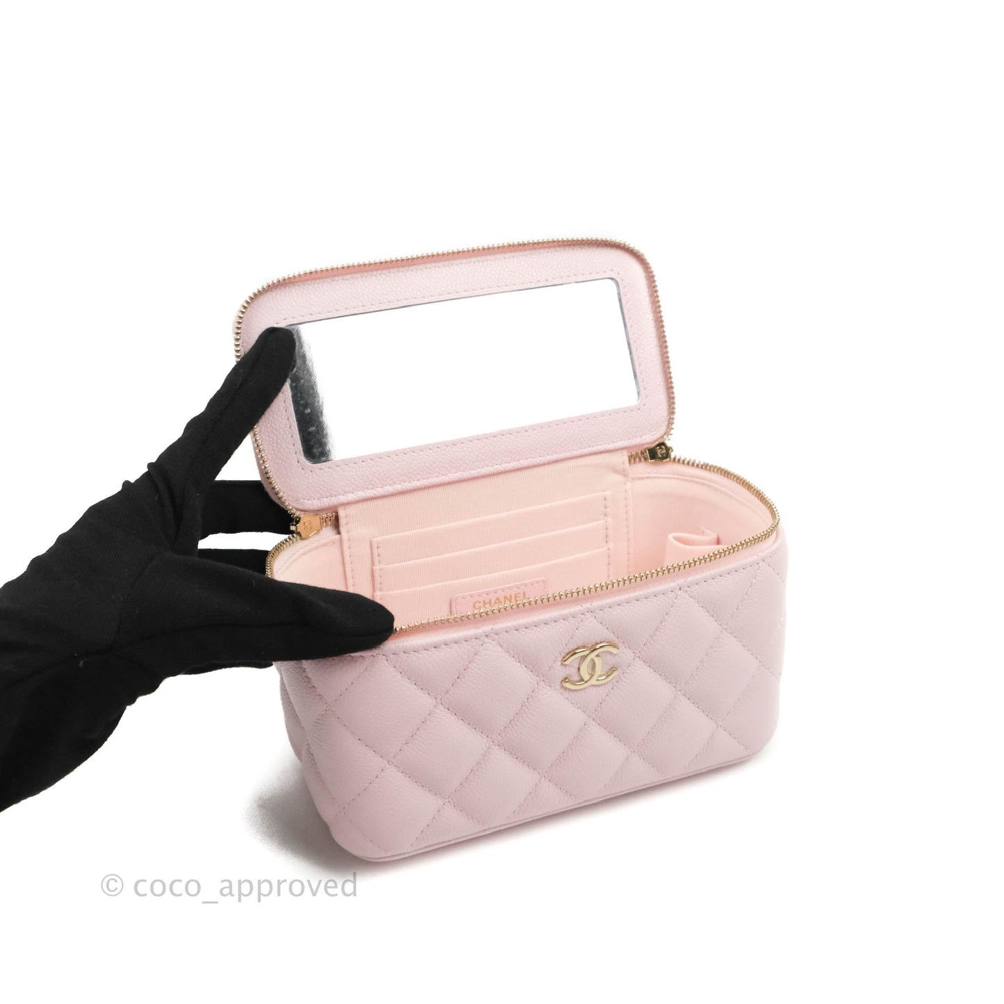 Chanel Vanity with CC Chain Light Pink Caviar Gold Hardware