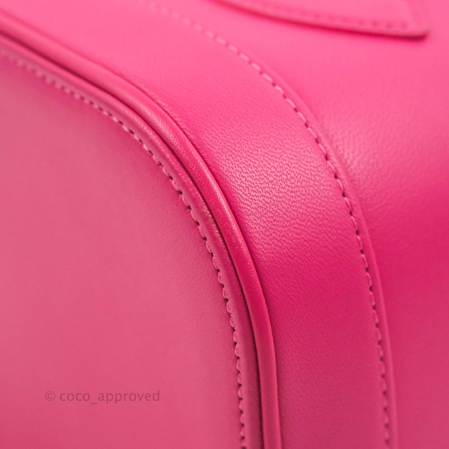 Chanel CC Mania Vanity Case Pink Lambskin Gold Hardware